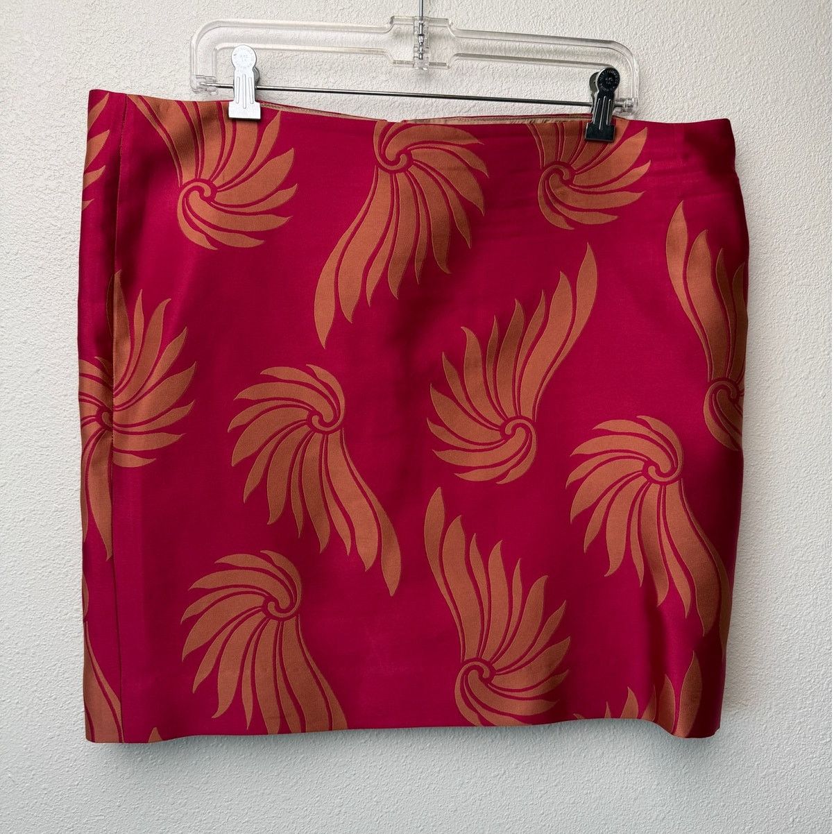 Dries Van Noten Dries Van Noten Fuchsia Peach Shell Silk Skirt US 12 Size 34" / US 12 / IT 48 - 6 Thumbnail