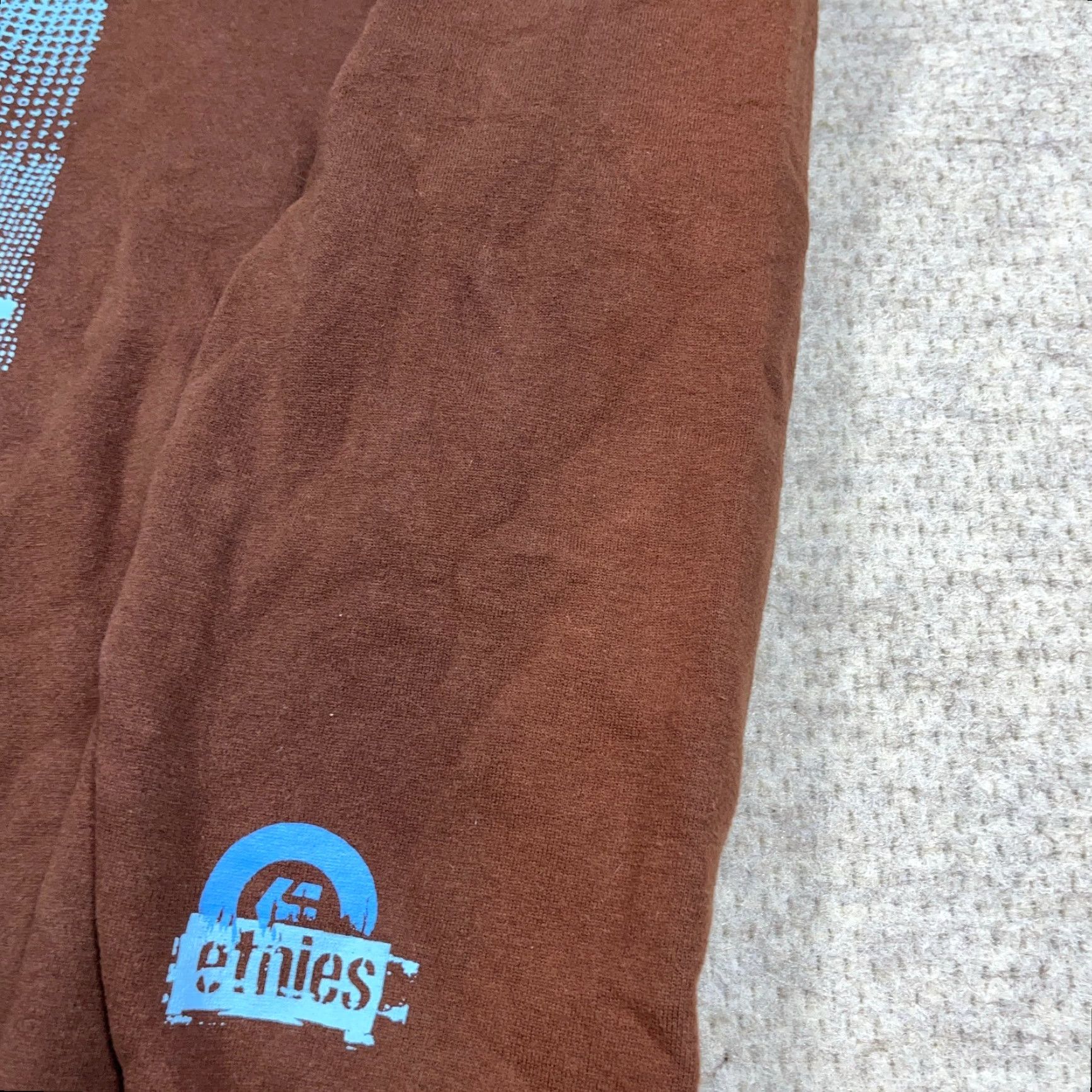 Etnies VINTAGE Etnies Hoodie Men Large Brown Sun Faded Skate Grunge Skateboards Shirt Size US L / EU 52-54 / 3 - 6 Thumbnail