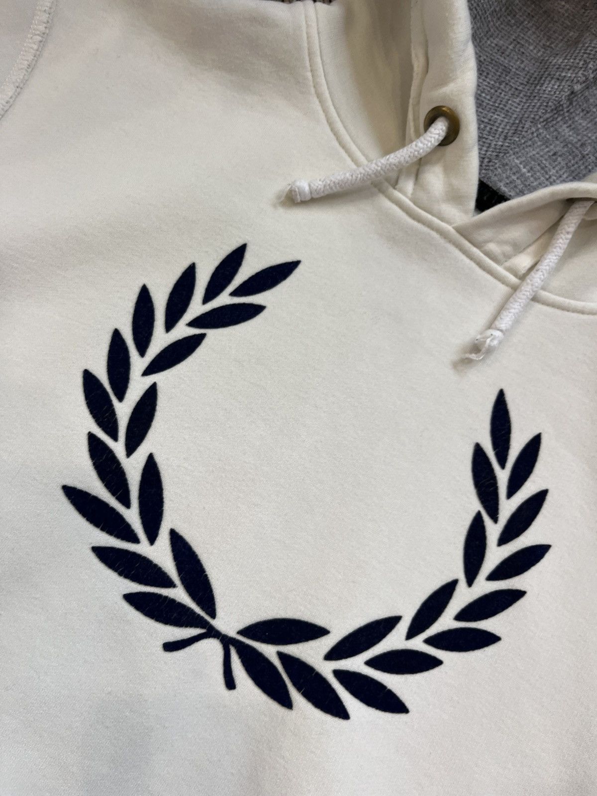 Fred Perry × Vintage Vintage Fred Perry Hoodie Fleece Big Logo Beige oversize Size US XXL / EU 58 / 5 - 9 Thumbnail