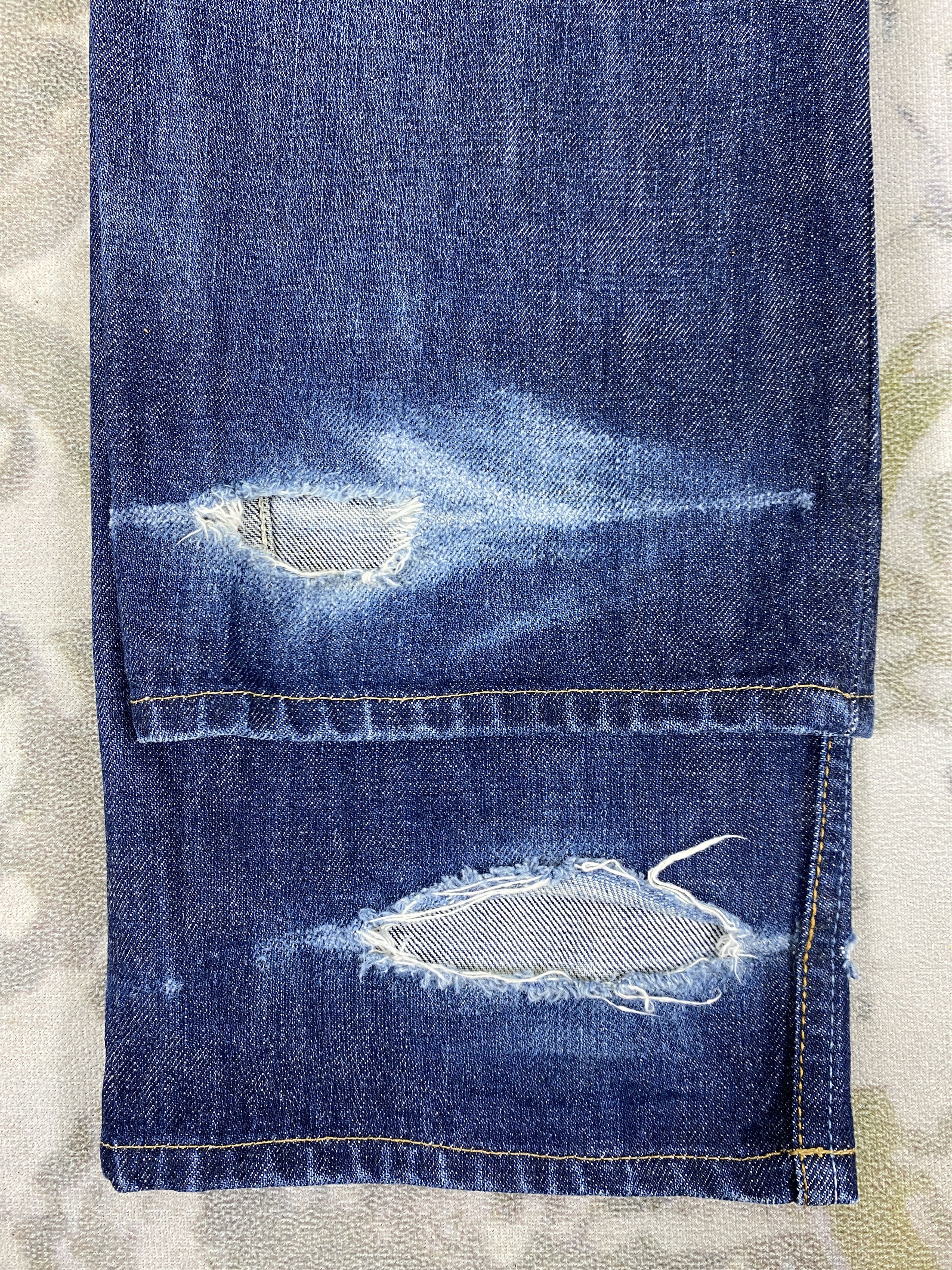 Levi's Distressed Blue Vintage Levi's 509 Jeans 30x30 Denim- JN3599 Size US 30 / EU 46 - 13 Thumbnail
