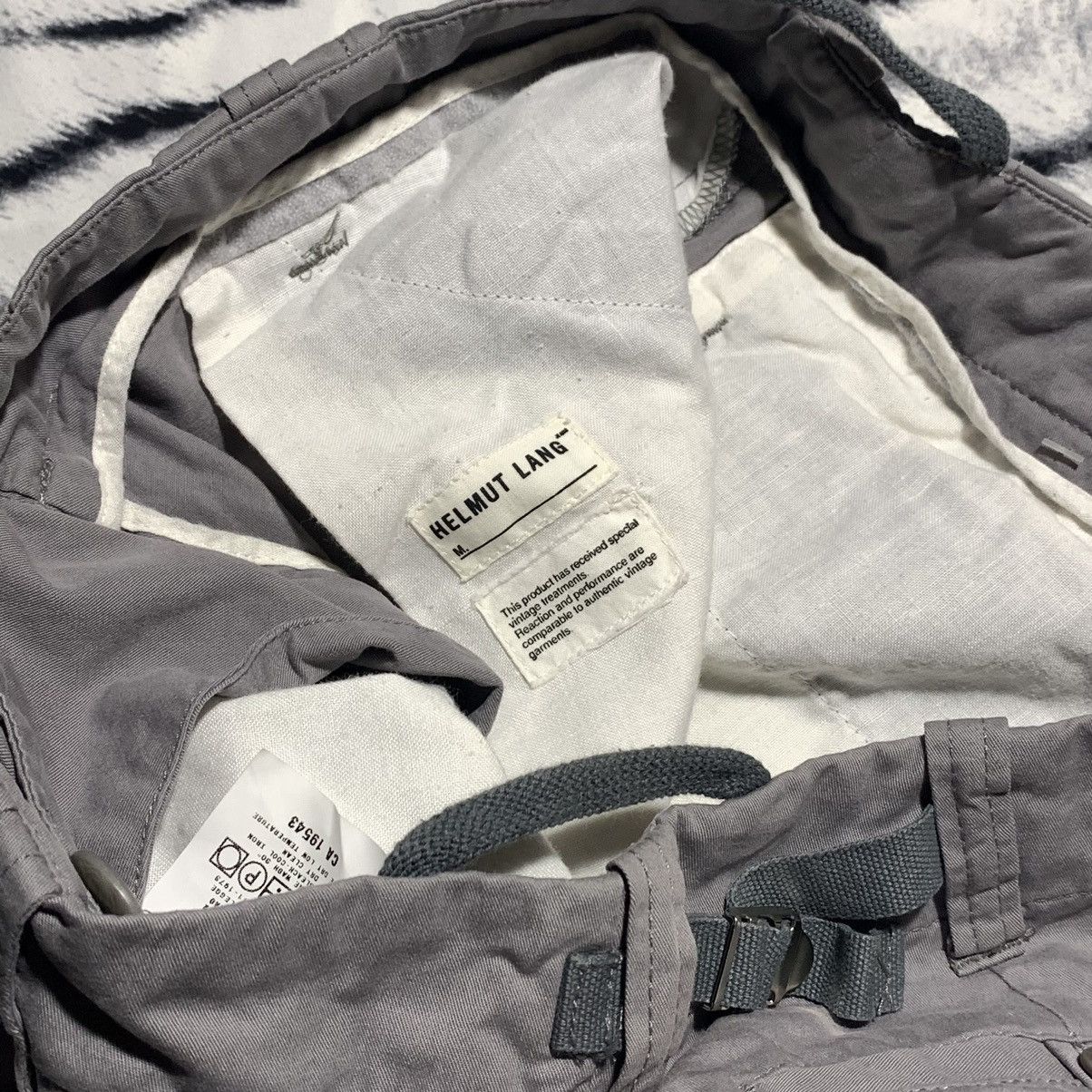 Helmut Lang Helmut Lang Vintage Cargo 3D Shorts Italy Size 46/S Military Size US 30 / EU 46 - 7 Thumbnail