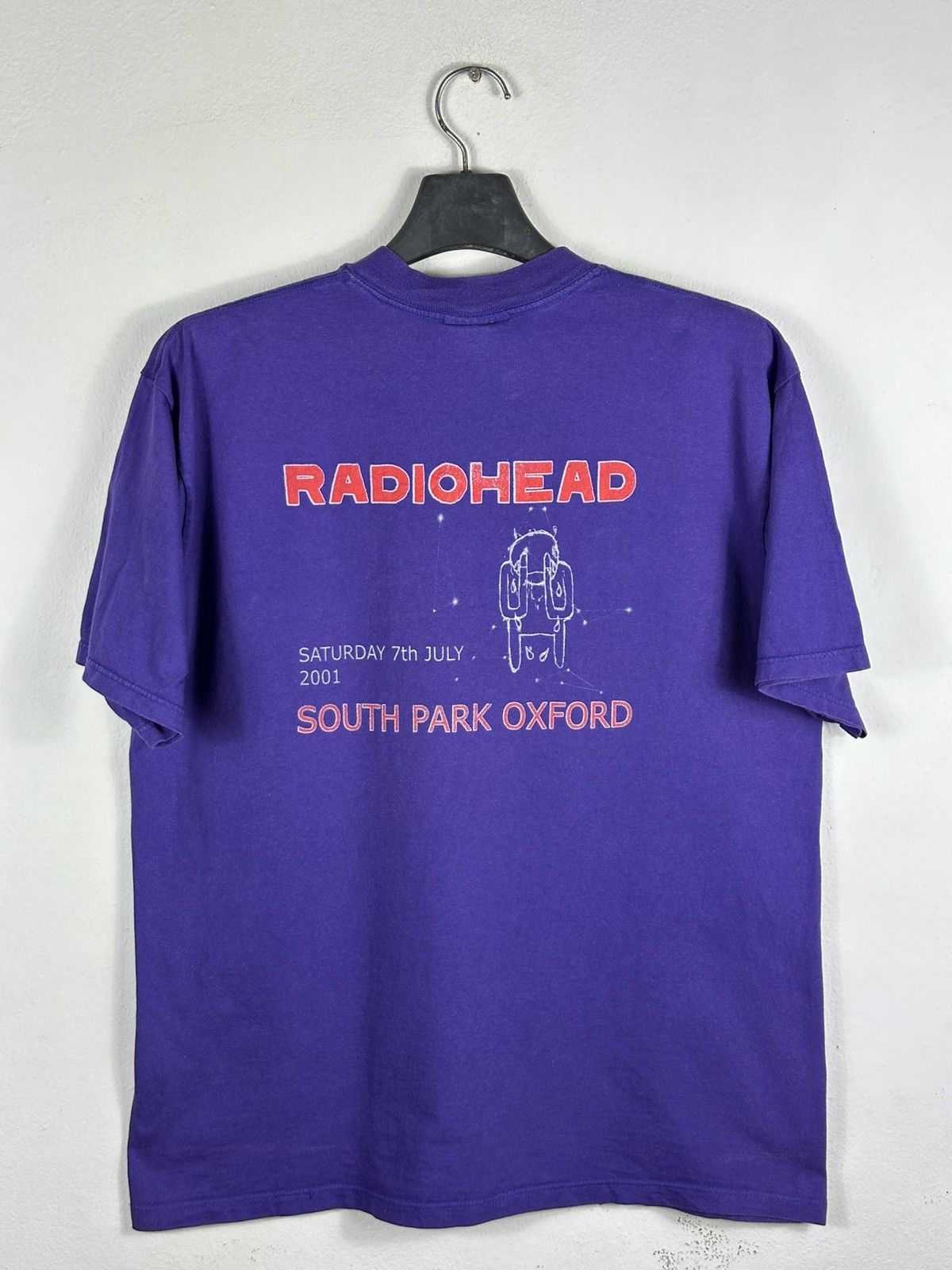 Band Tees (Sold❌)RADIOHEAD SOUTH PARK OXFORD 2001 Size US L / EU 52-54 / 3 - 2 Thumbnail