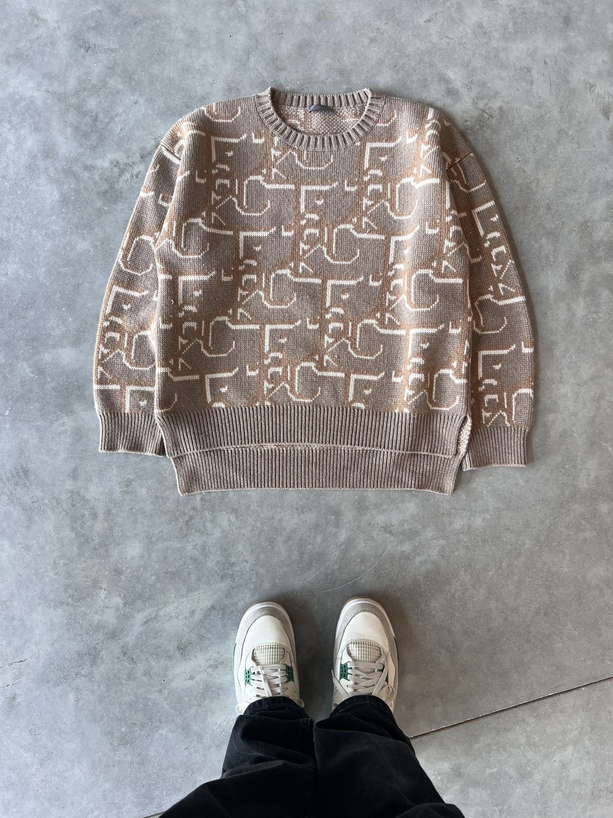 Dior × Travis Scott Dior x CACTUS JACK Oversized Sweater Beige