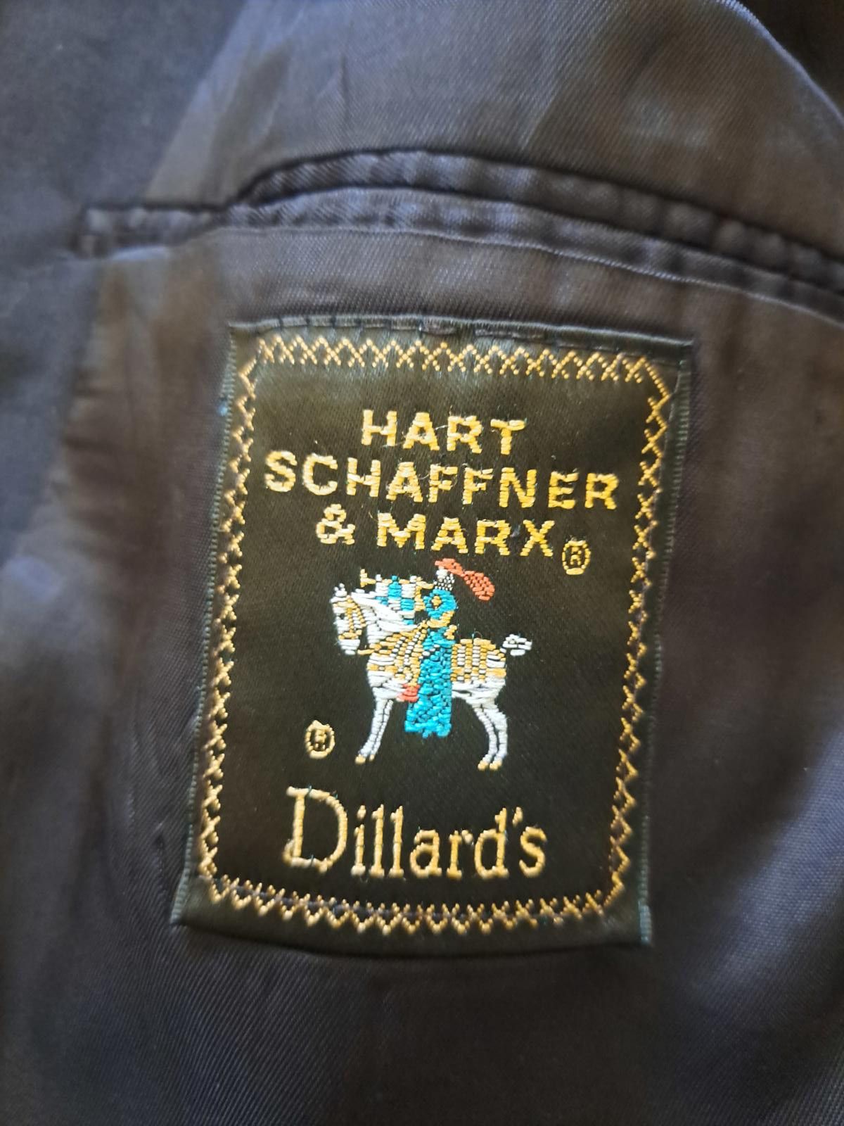 Hart Schaffner Marx Hart Schaffner Marx Blazer Mens 42R Navy Gold Buttons Wool Size 42R - 2 Thumbnail