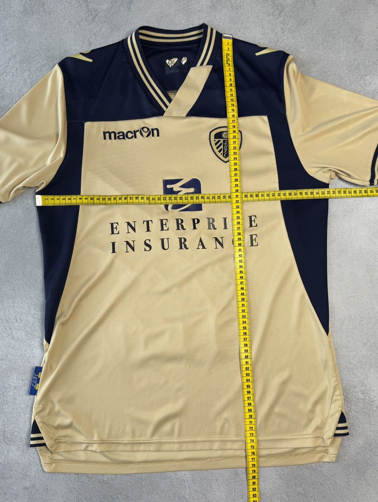 Macron Leeds United 2013 2014 Away Shirt Soccer Jersey Macron Size US M / EU 48-50 / 2 - 15 Thumbnail