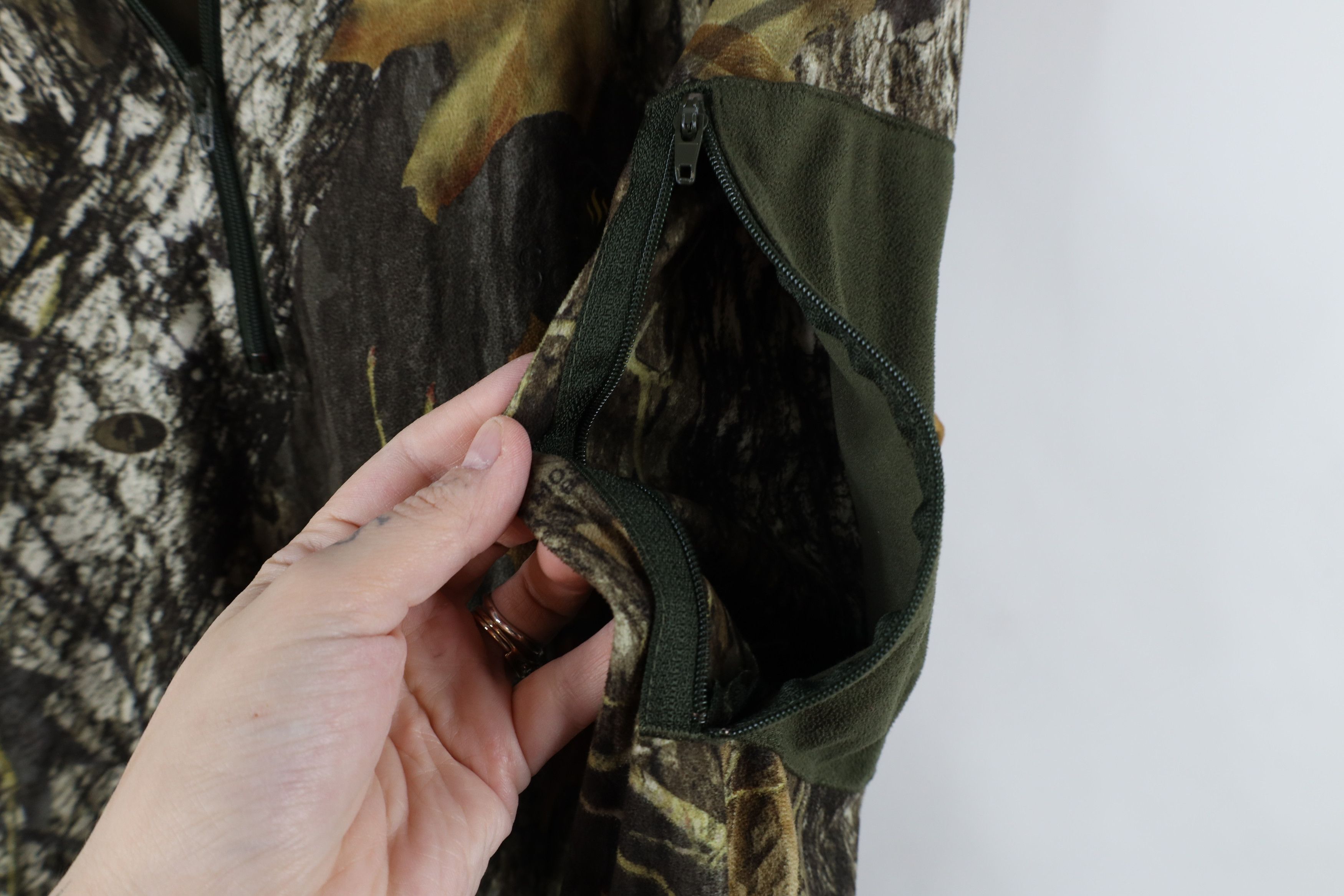 Vintage Vintage Streetwear Mossy Oak Camouflage Half Zip Sweater Size US L / EU 52-54 / 3 - 7 Thumbnail