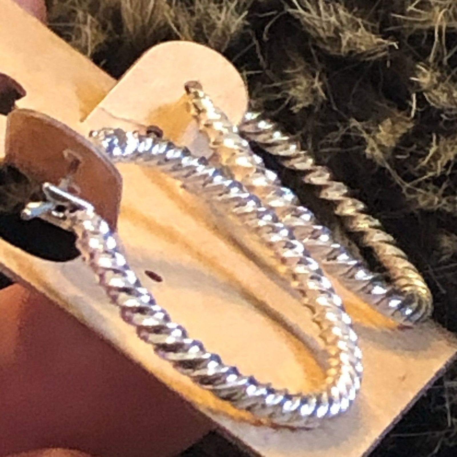 Jewelry Shiny silver plated twisted hoop earrings Size ONE SIZE - 4 Thumbnail