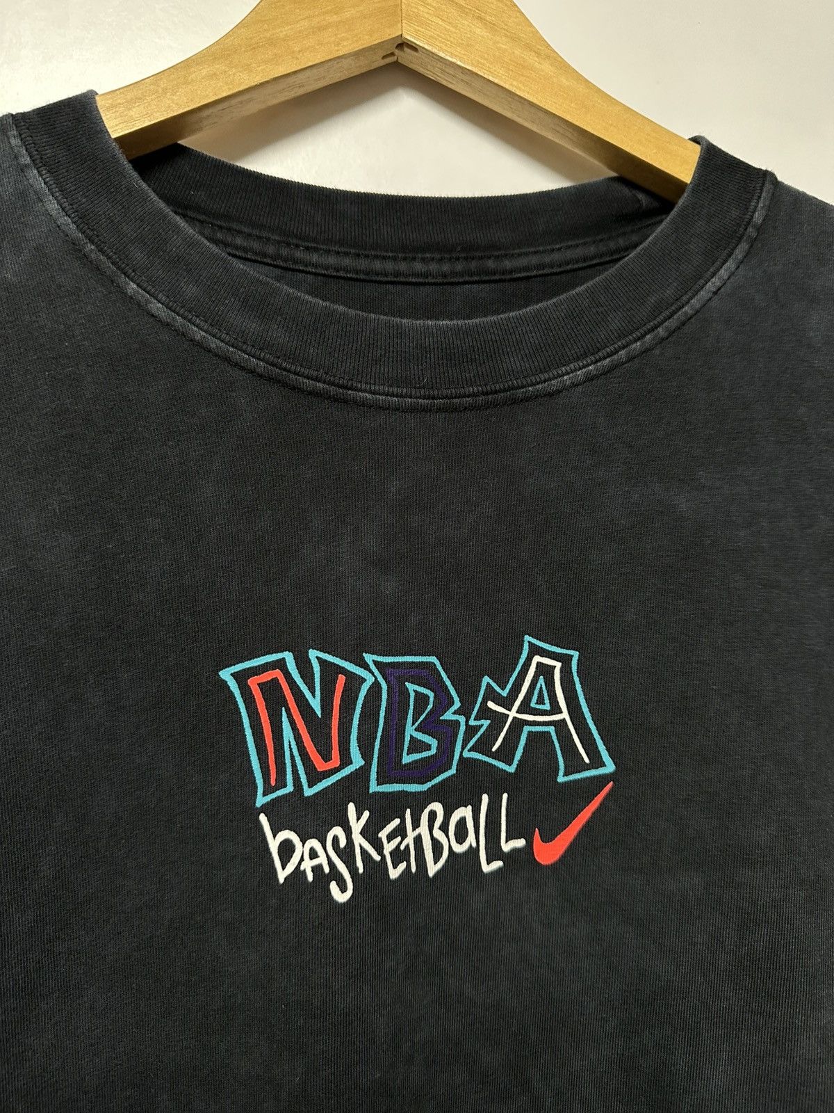 Nike Team 31 Courtside Men's Nike Max90 NBA T-Shirt Basketball Size US M / EU 48-50 / 2 - 7 Thumbnail