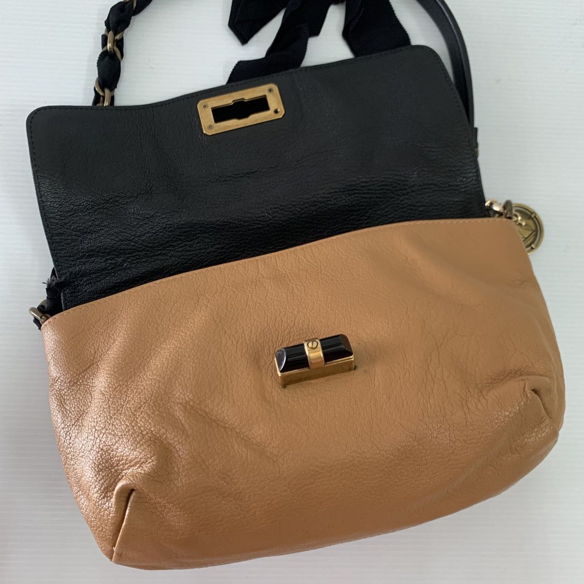 Lanvin 💥‼️FAST SALE‼️💥Authentic Lanvin Paris Leather Shoulder Bag Size ONE SIZE - 3 Thumbnail
