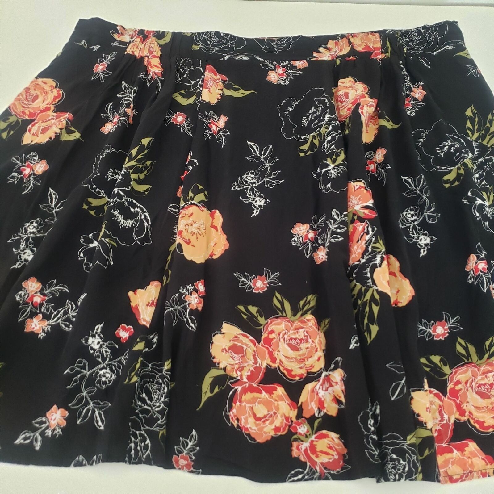 Torrid Torrid Floral Challis Hi Low Skirt Womens Plus Size 3X Black Size 30" / US 8 / IT 44 - 7 Thumbnail
