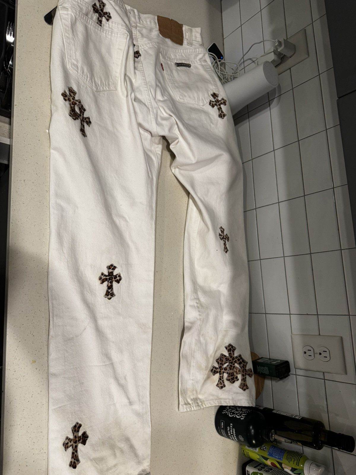 Chrome Hearts Chrome Hearts x Levis - White/ Leopard Cross patch denim Size US 33 - 8 Thumbnail