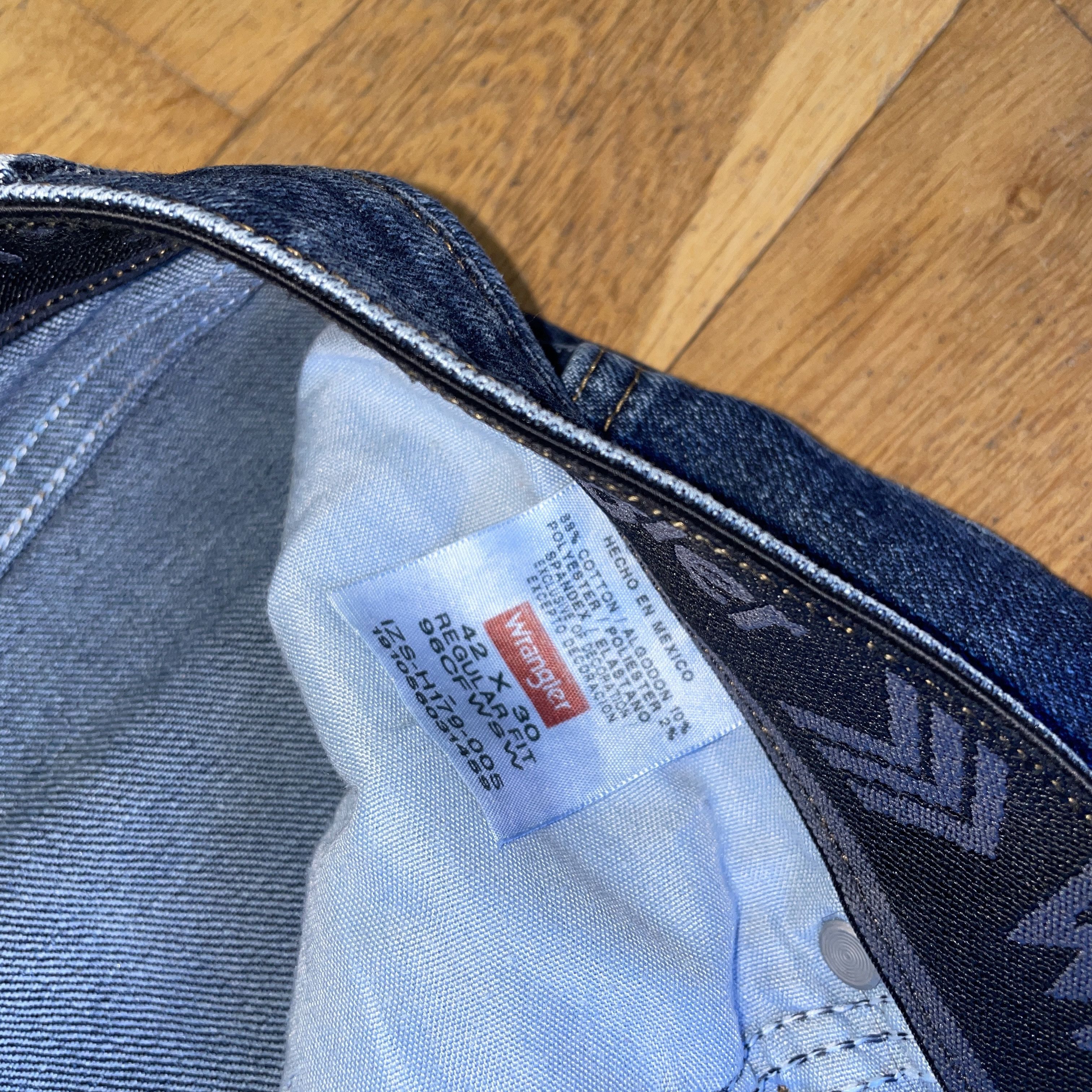Jean × Wrangler Wrangler Men's Fashionable Jeans Regular Fit W 42 L 30 Size US 42 / EU 58 - 4 Thumbnail
