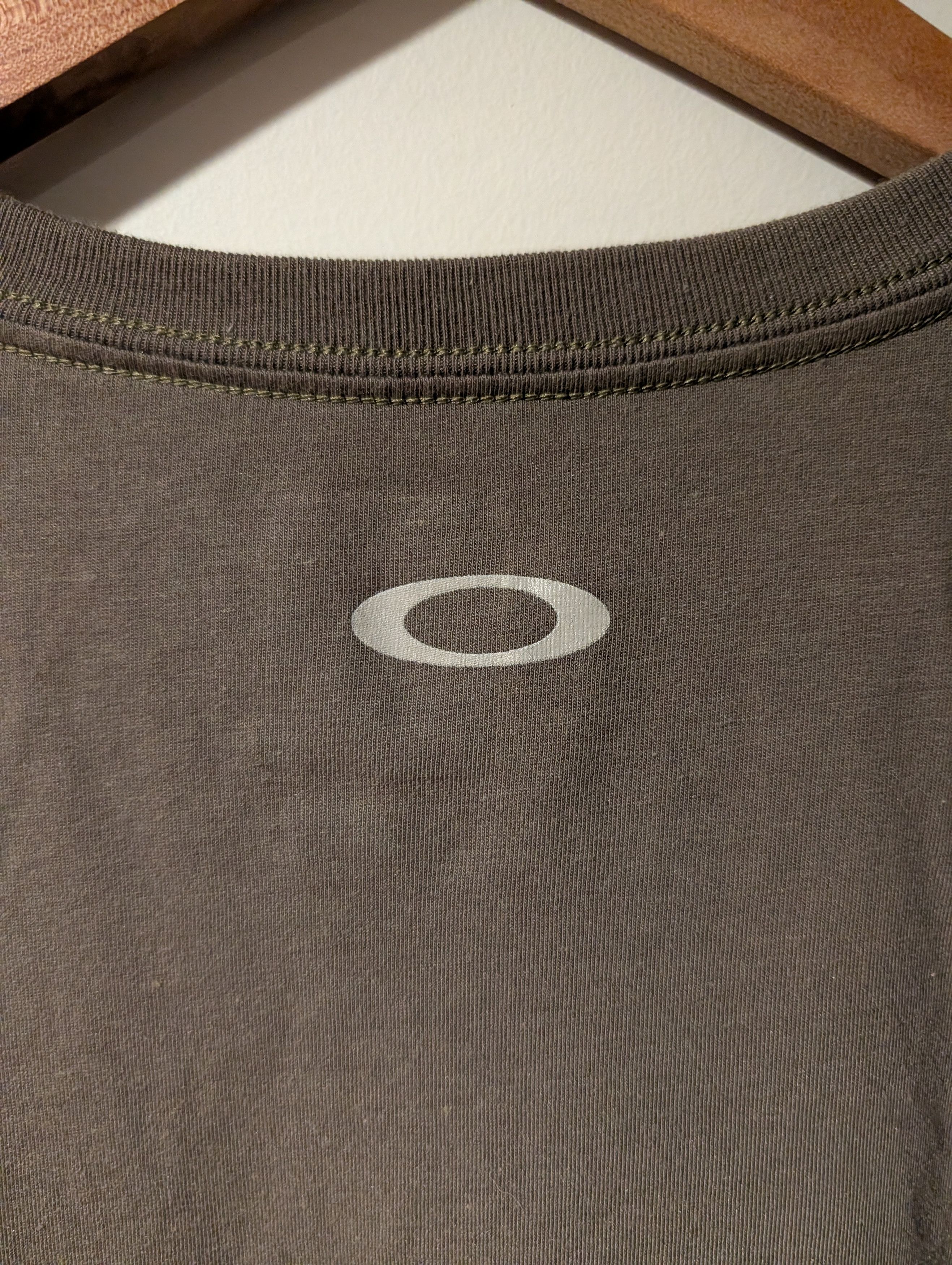 Oakley Oakley Hydrolix Regular Fit Mens Color Short Sleeve T-Shirt Size US XL / EU 56 / 4 - 7 Thumbnail