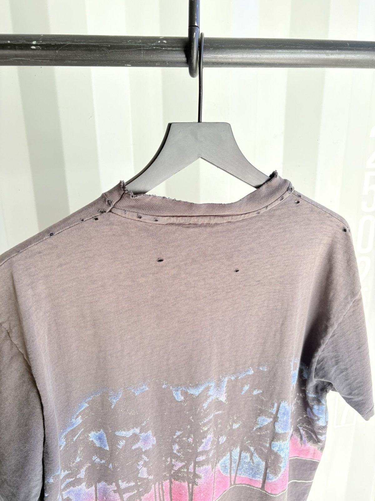 Vintage Vintage BEVERLY HILLS faded Shirt Distressed Thrashed Size US XL / EU 56 / 4 - 6 Thumbnail