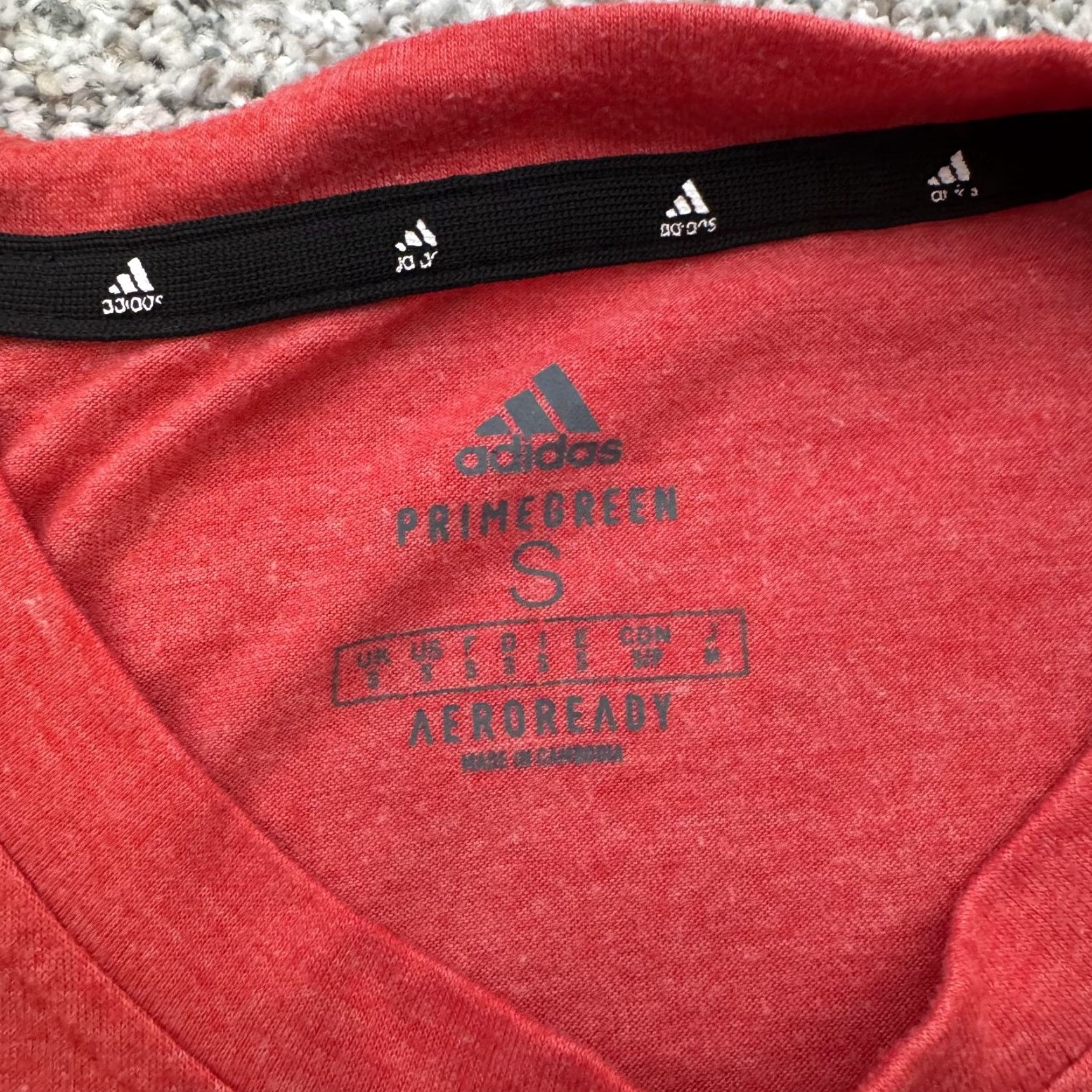 Adidas Adidas Shirt Mens Small Red Aeroready Primegreen Athletic GR0511 Lightweight Size US S / EU 44-46 / 1 - 2 Thumbnail