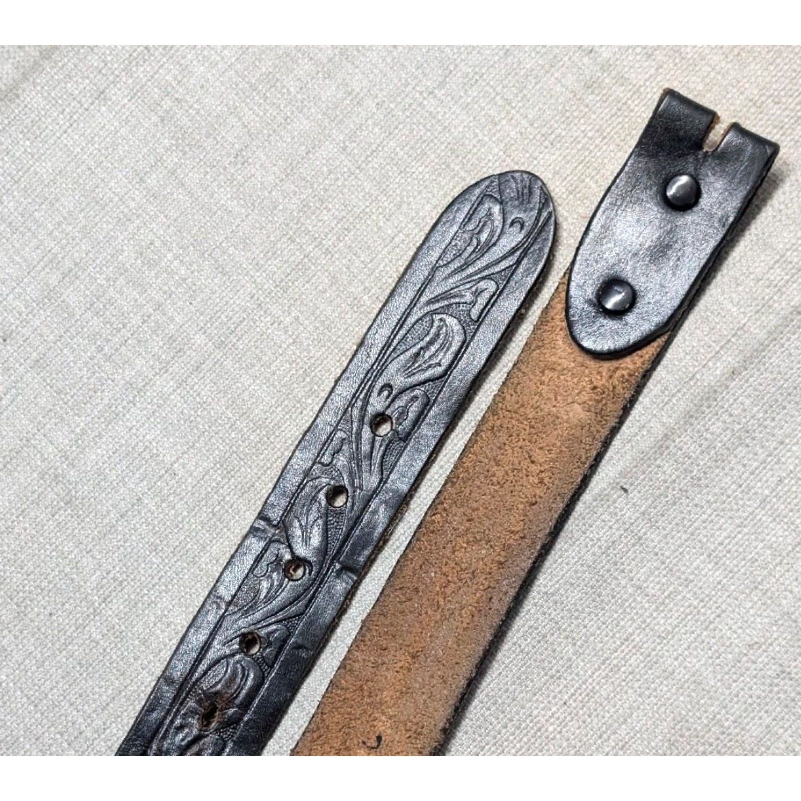 Vintage VINTAGE western belt belt 42 black tooled buckle leather cowhide full grain leather men Size 42 - 6 Thumbnail