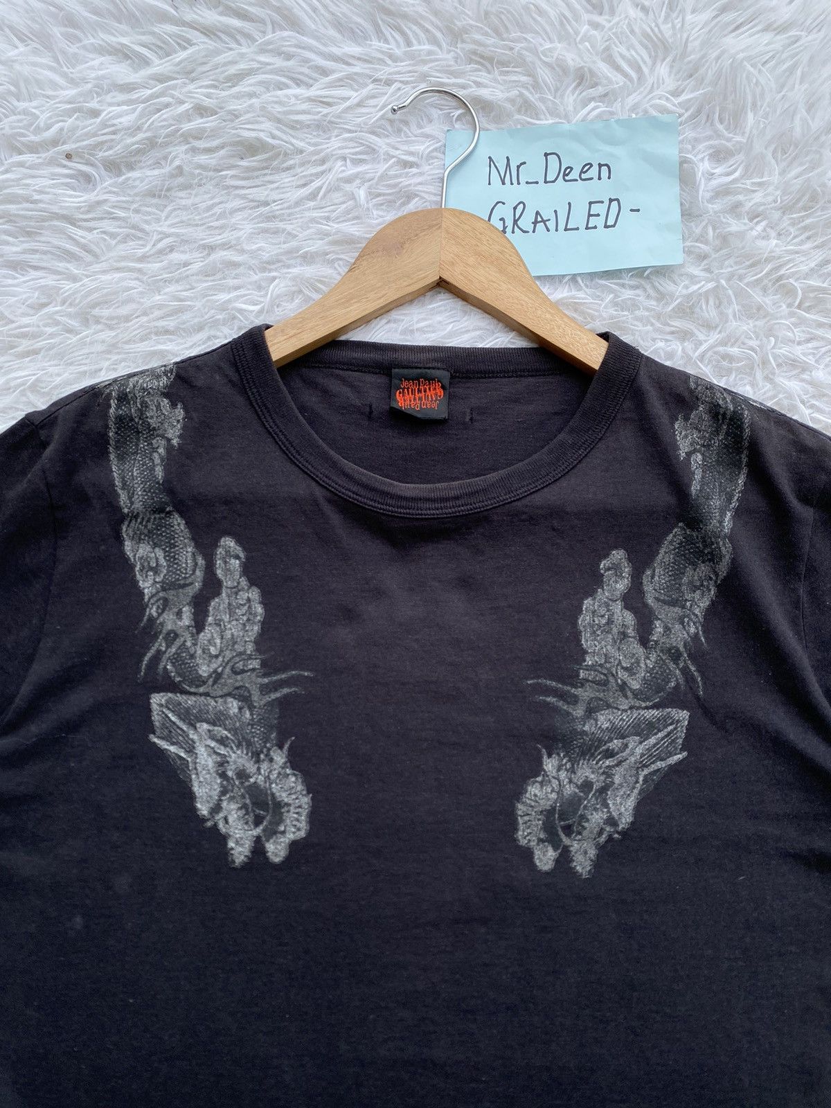 Jean Paul Gaultier Rare Vintage 90s Jean Paul Gaultier Dragon Tshirt Size S / US 4 / IT 40 - 9 Thumbnail