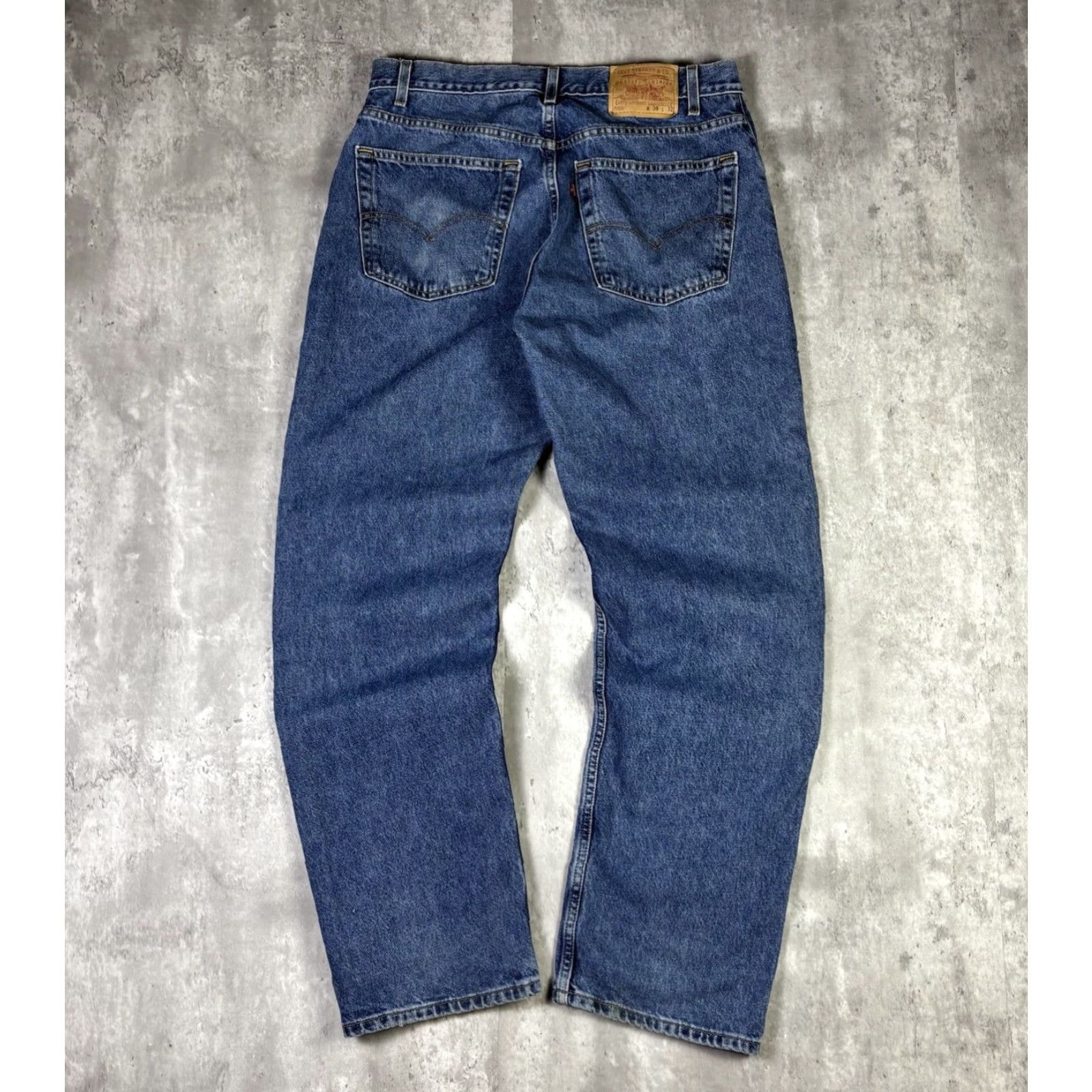 Levi's VINTAGE Levi's 505 Jeans Dark Wash Straight Fit Adult 34x32 90s Mens Jeans Denim Blue 34 32 WASHED 90s Levi's 500 Series 505 Size US 34 / EU 50 - 2 Thumbnail