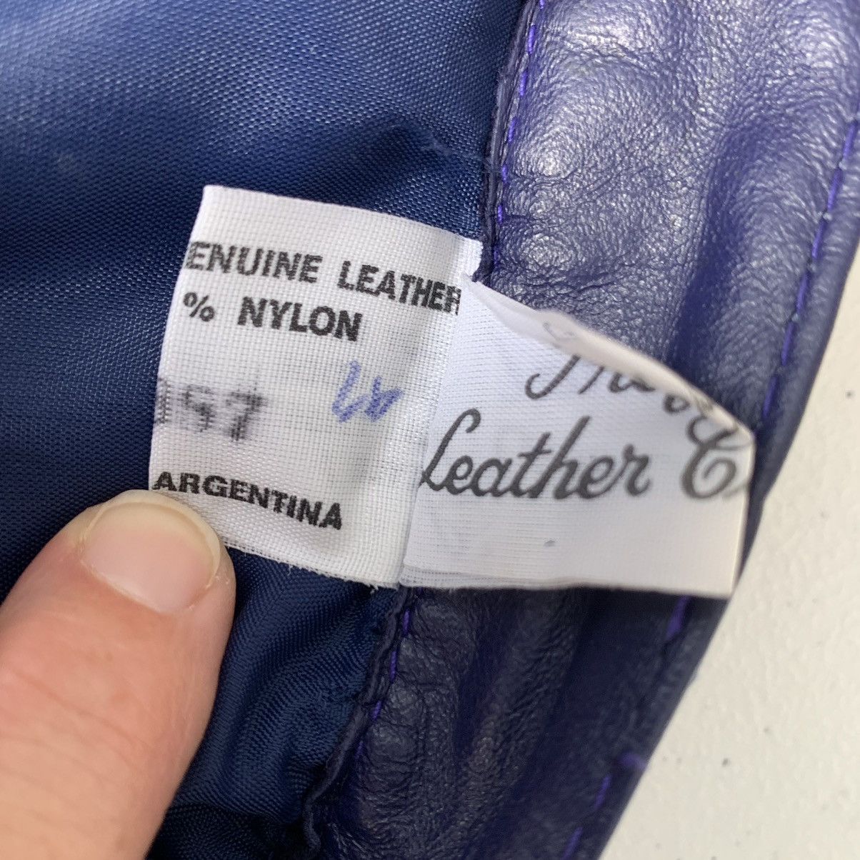 Vintage Vintage Leather Purple Pencil Skirt Size Medium Comint Size 34" / US 12 / IT 48 - 8 Thumbnail
