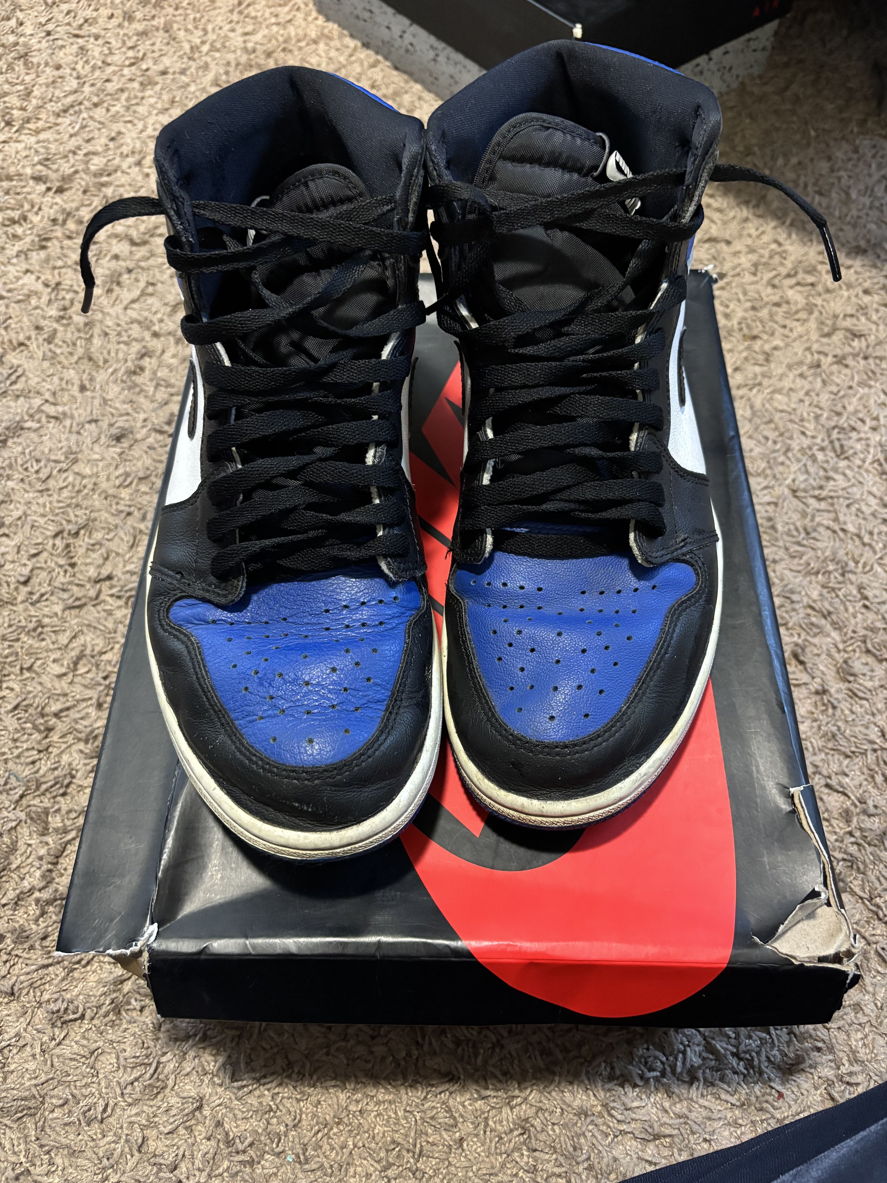 Jordan Brand Jordan 1 OG Royal Toe Size US 10.5 / EU 43-44 - 2 Thumbnail
