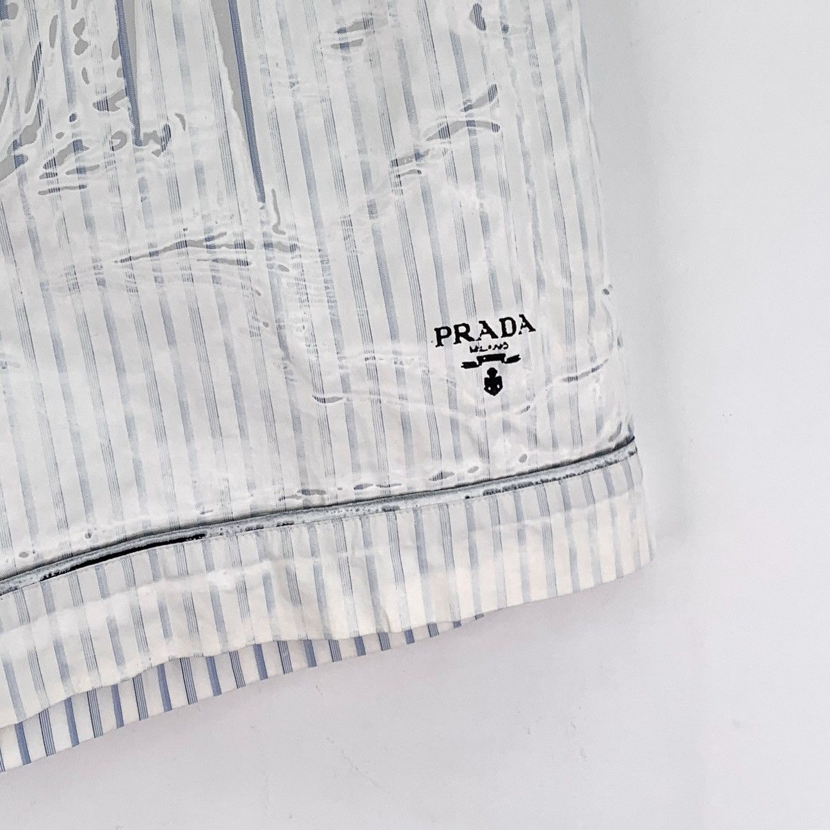 Prada Prada White Striped Logo Letter Printed Casual Shorts K26WX Size 25" / US 0 / IT 36 - 4 Thumbnail