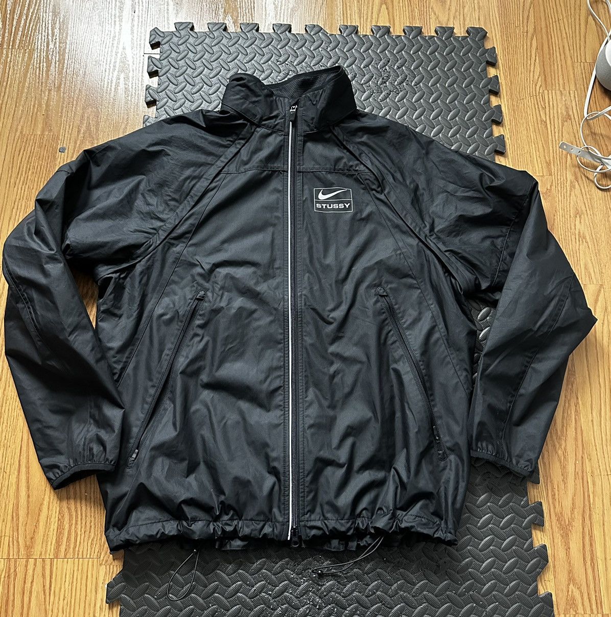 image of Nike Convertible Windbreaker in Black, Men's (Size Medium)