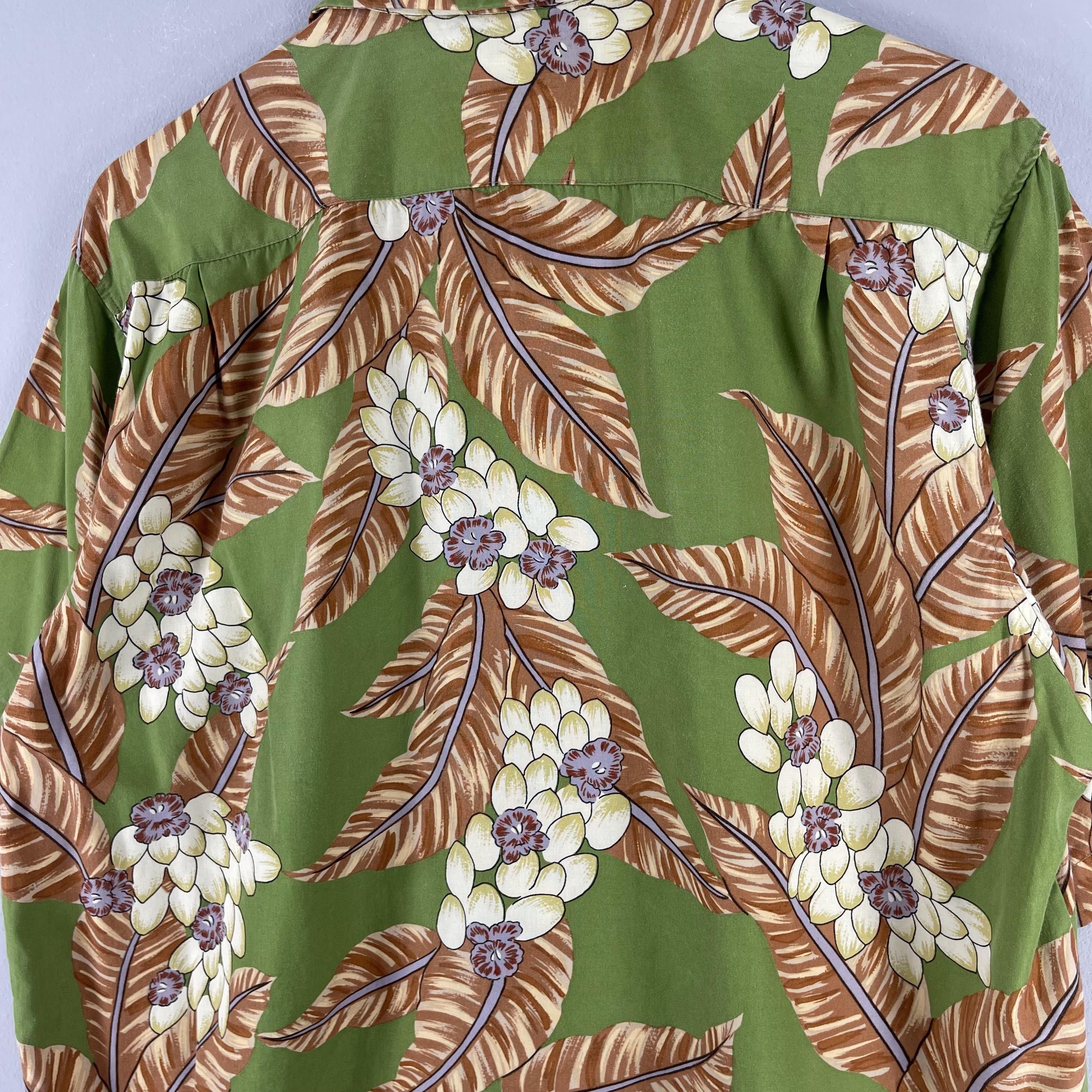 Vintage Vintage Hawaiian Tropical Floral Motive Rayon Shirt Size US L / EU 52-54 / 3 - 11 Thumbnail