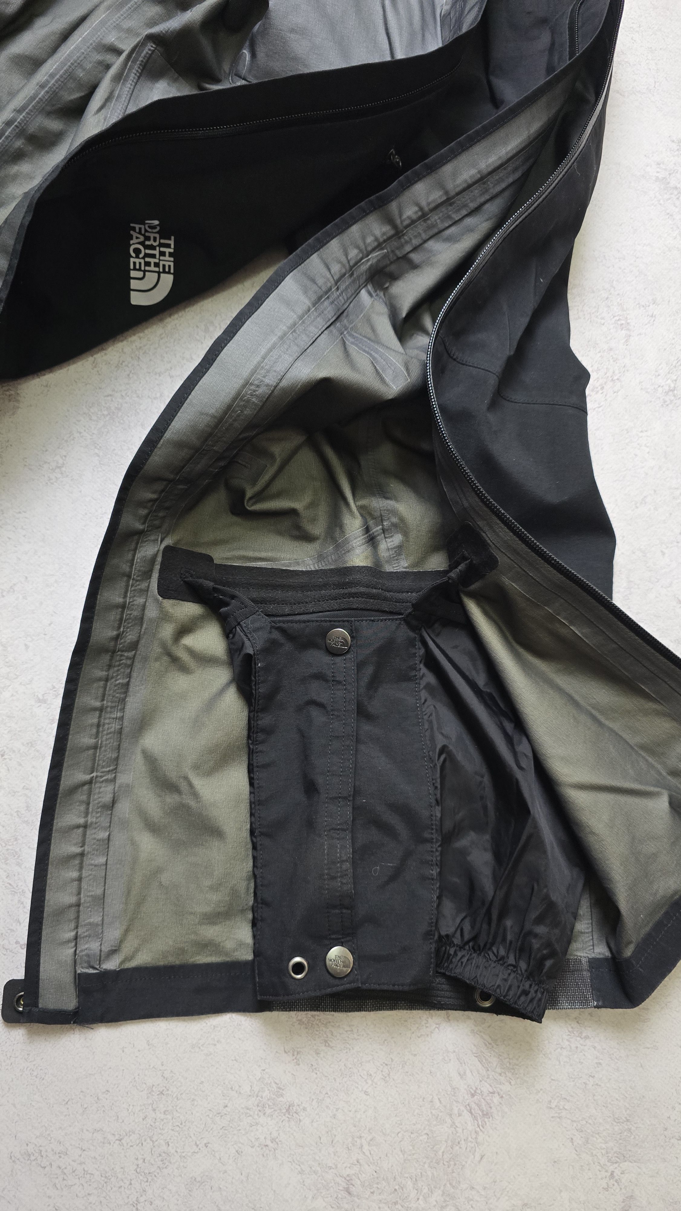 The North Face The North Face Summit Gore-Tex Pro Pants Full Zip Reinforced Size US 30 / EU 46 - 9 Thumbnail