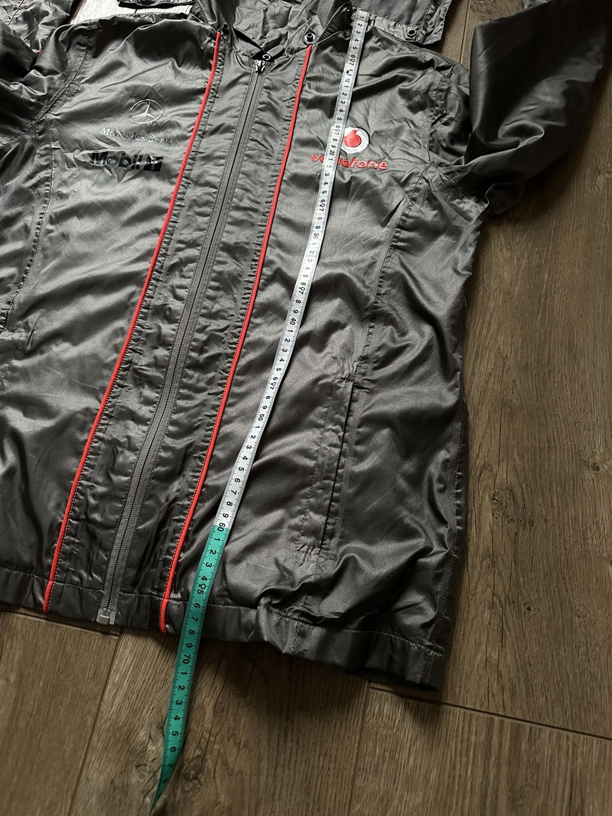 Mercedes-Benz Vodafone McLauren Mercedes Racing Jacket Size US S / EU 44-46 / 1 - 11 Thumbnail
