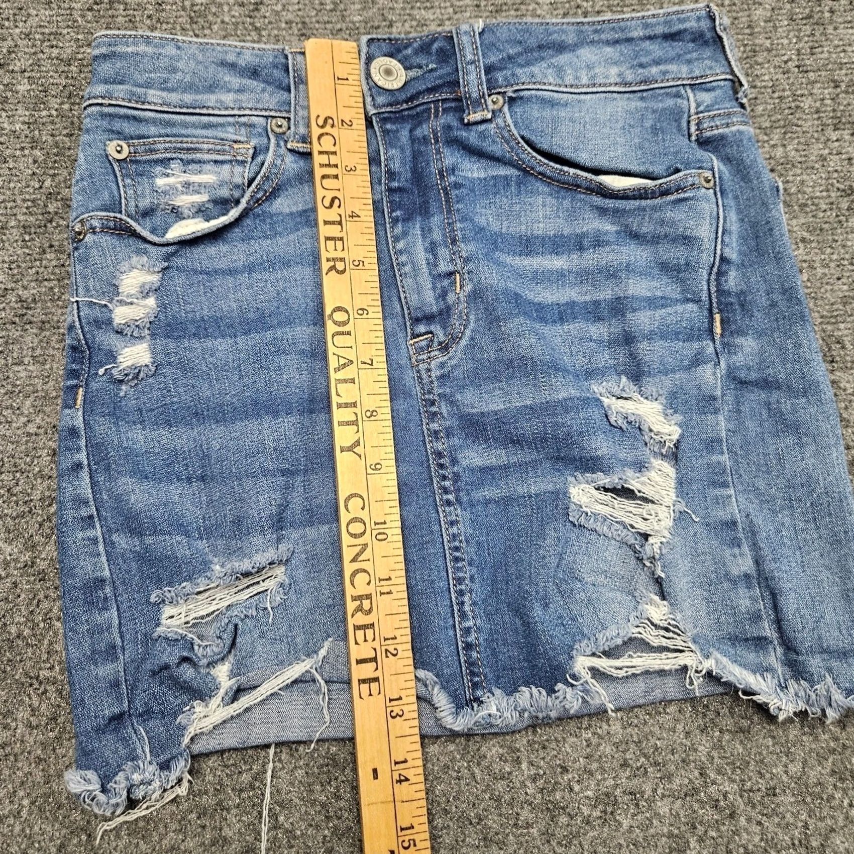 American Eagle Outfitters American Eagle Skirt Womens 2 Blue Denim Mini Distressed Raw Hem Boho Beach Size 26" / US 2 / IT 38 - 4 Thumbnail