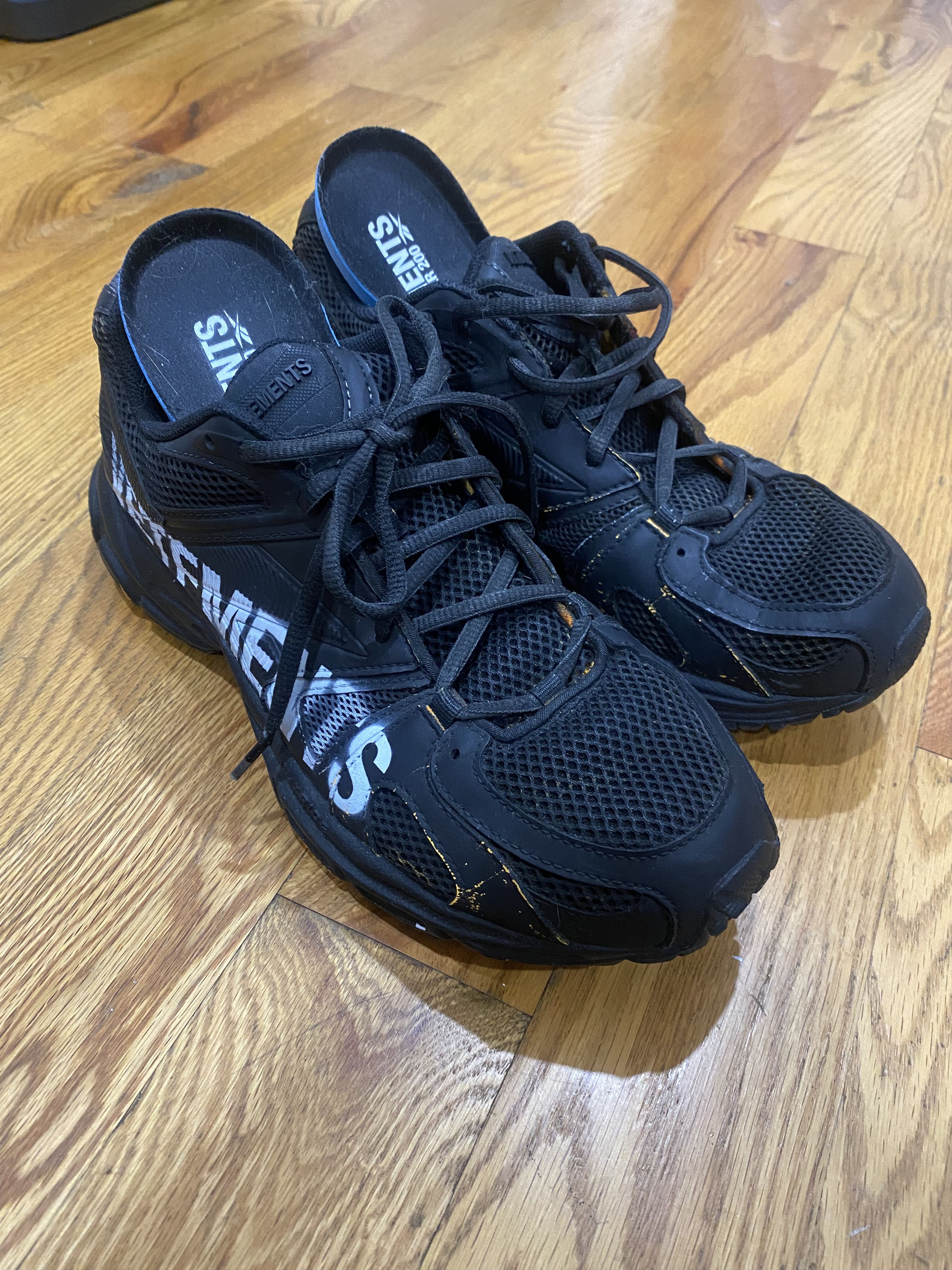 Vetements Vetements ‘Artisanal’ Black Scratch-Off Reebok Spike Runner Size US 8.5 / EU 41-42 - 7 Thumbnail