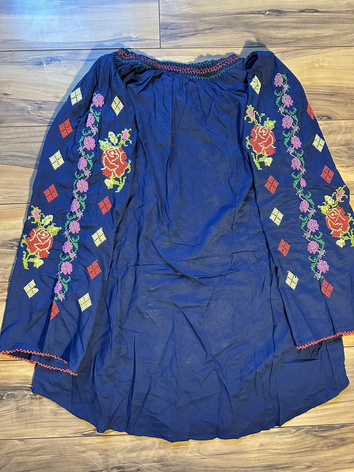 Vintage Embroidered Navy Blue Floral Women's Top Size L / US 10 / IT 46 - 7 Thumbnail