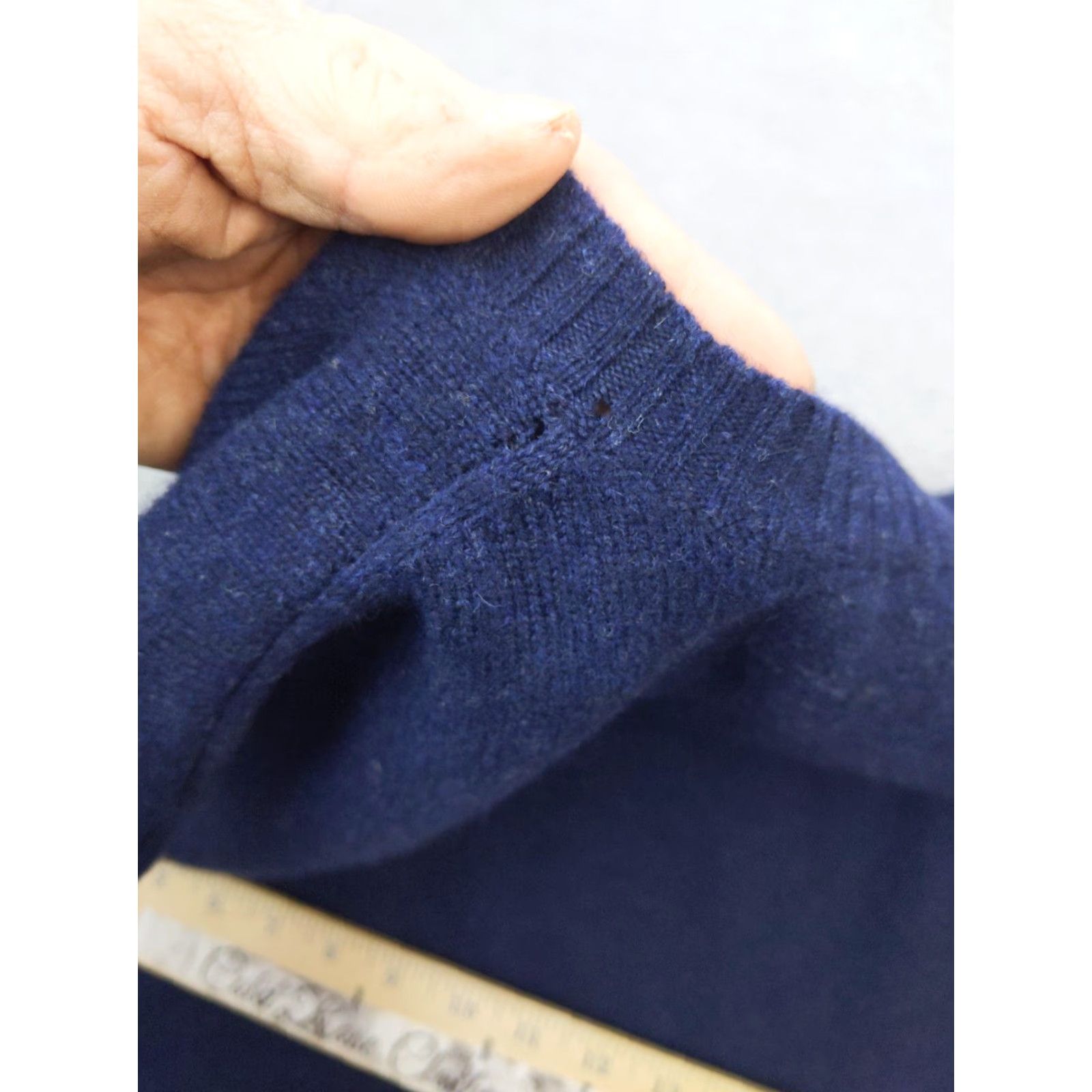Brooks Brothers VINTAGE Brooks Brothers Sweater Vest Mens XL Blue Scottish Lambswool V-Neck Knit Size US XL / EU 56 / 4 - 7 Thumbnail