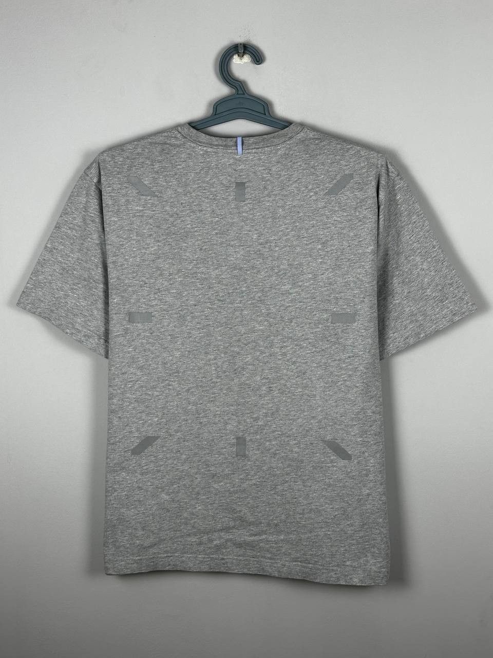 Alexander McQueen Alexander McQueen T-shirt Big Logo Designer Grey T Shirt Size US L / EU 52-54 / 3 - 1 Thumbnail