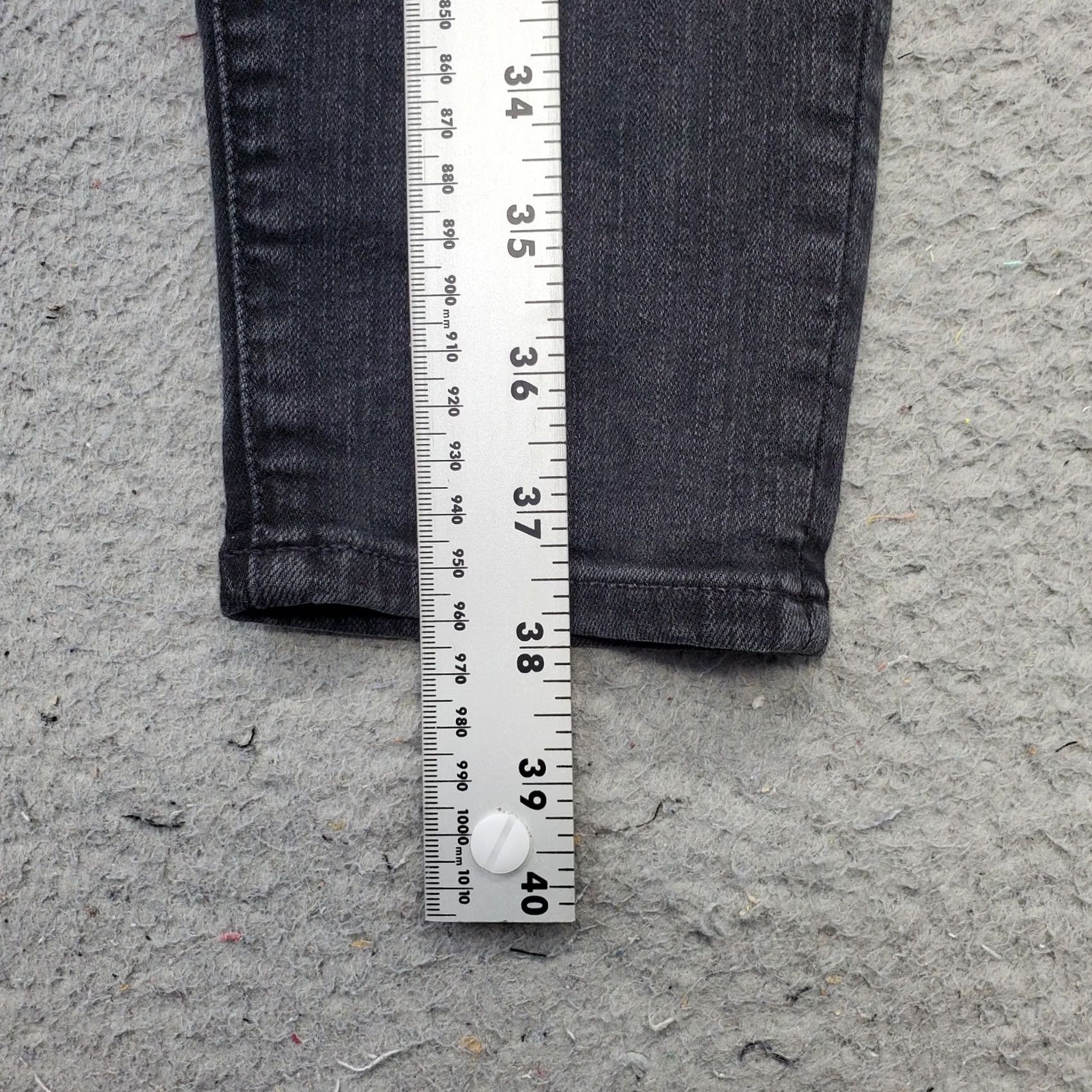 Madewell Madewell Womens Jeans 29 Black Flat Front 5-Pocket Skinny Leg Roadtripper Design Regular Denim Subtle Breathable Stretch Size 29" - 4 Thumbnail