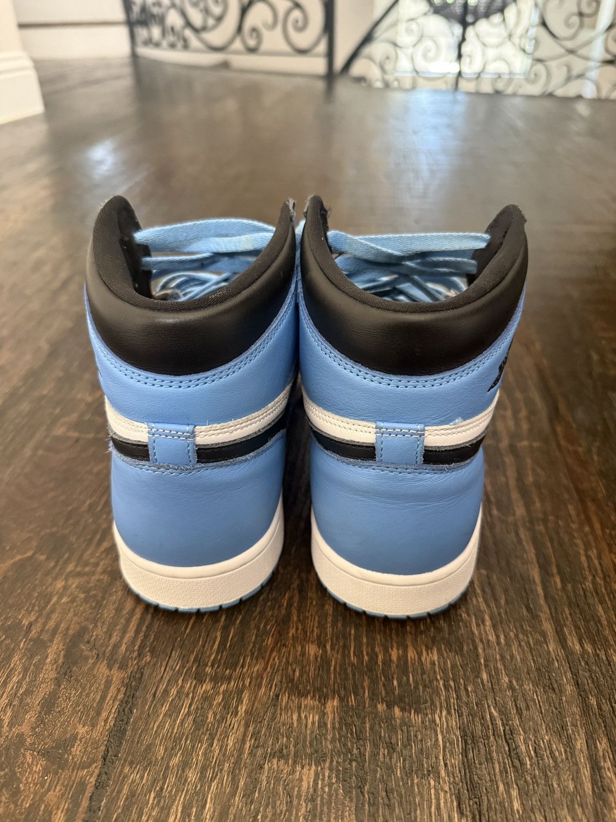 Jordan Brand Jordan 1 High UNC Size US 10 / EU 43 - 6 Thumbnail