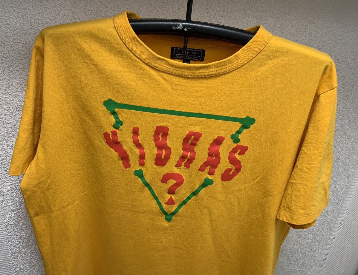 Guess × J Balvin Guess & J.Balvin orange t-shirt Vibras L size Size US L / EU 52-54 / 3 - 2 Thumbnail