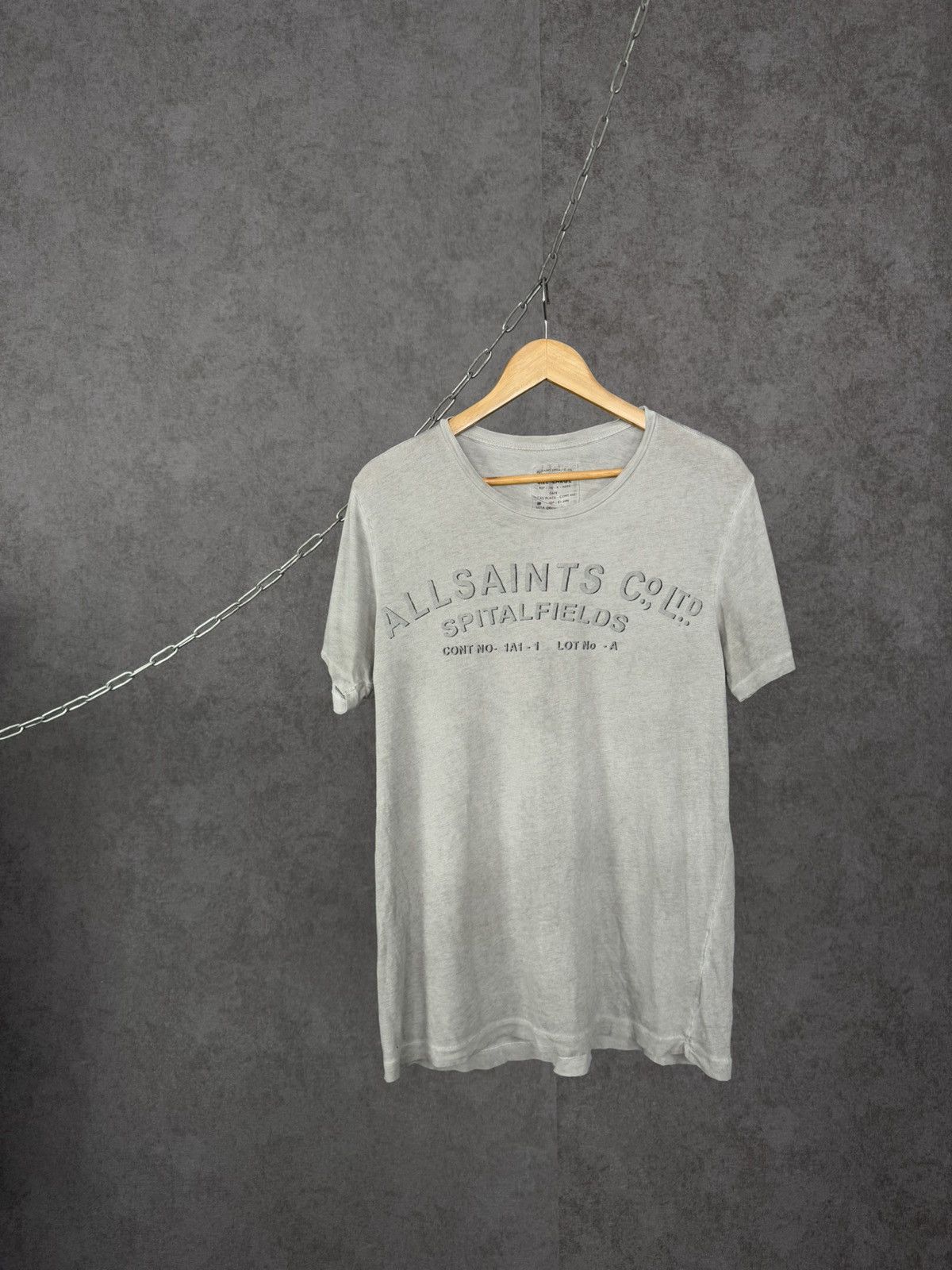 Allsaints Allsaints designer center logo tee Size US L / EU 52-54 / 3 - 1 Thumbnail