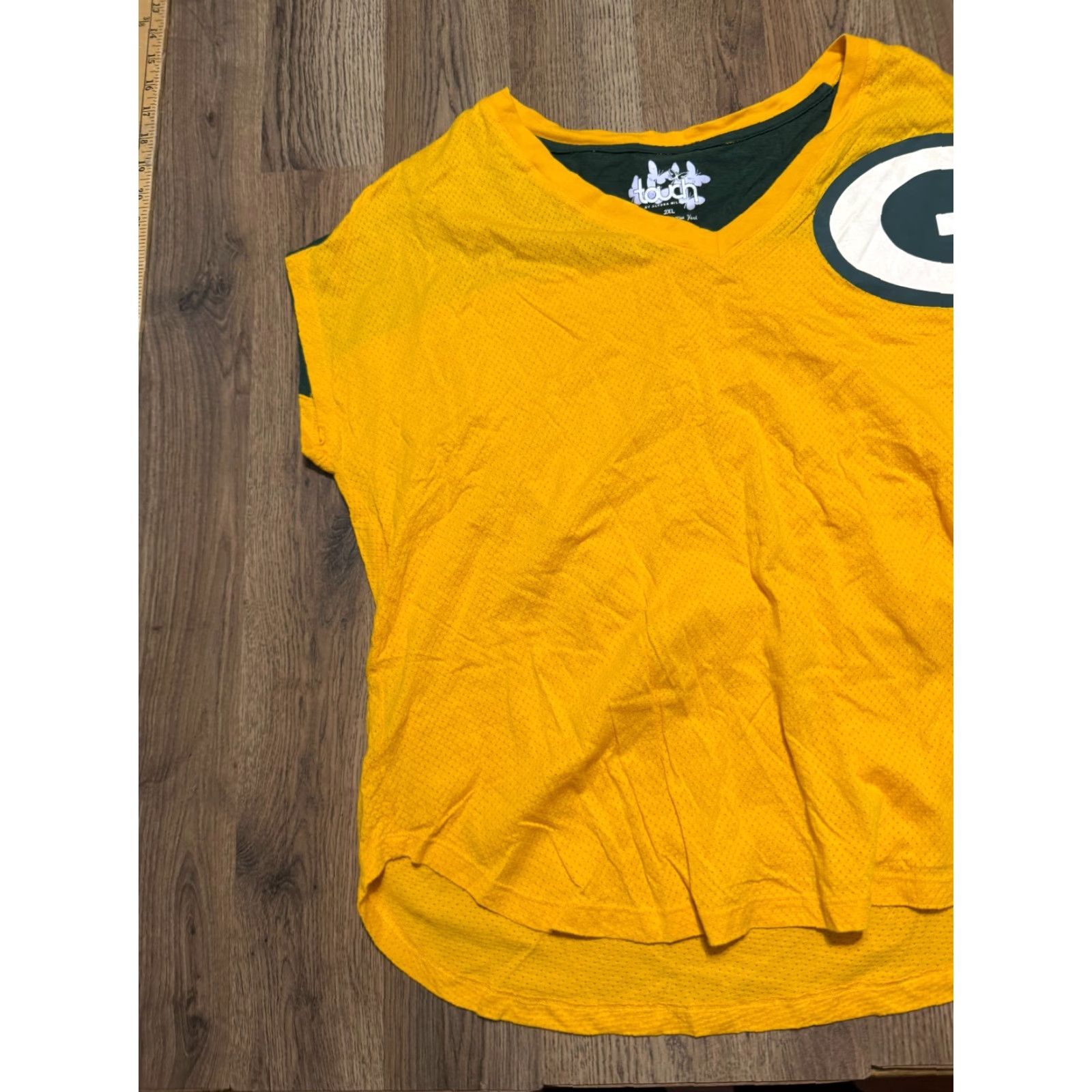 Vintage Touch Shirts Women's XL Tank Yellow V-Neck Wisconsin Green Bay Packers Size XL / US 12-14 / IT 48-50 - 3 Thumbnail