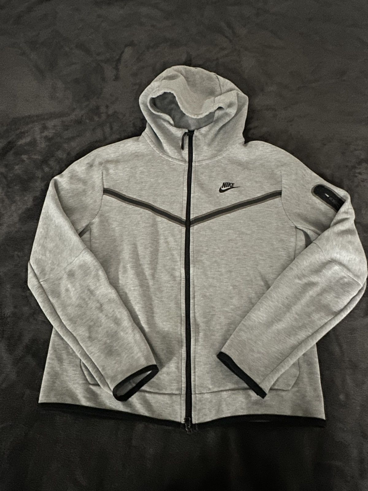 Nike Nike Tech Fleece Size US M / EU 48-50 / 2 - 1 Thumbnail