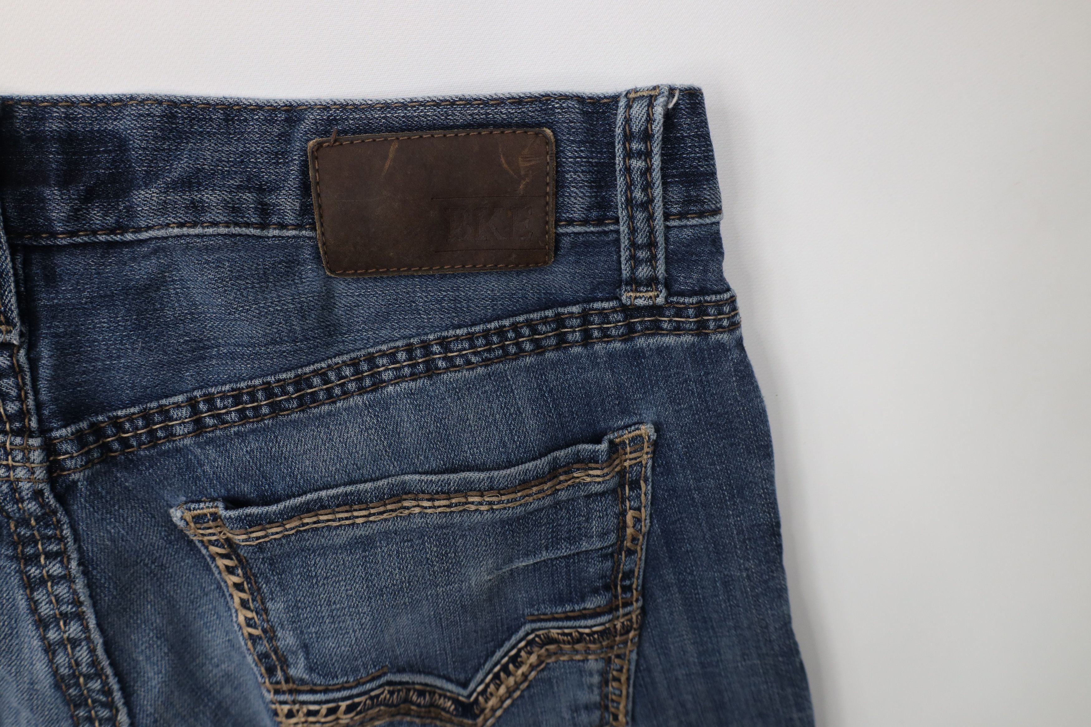 Vintage Buckle BKE Thick Stitch Jake Straight Leg Denim Jeans Blue Size US 33 - 13 Thumbnail