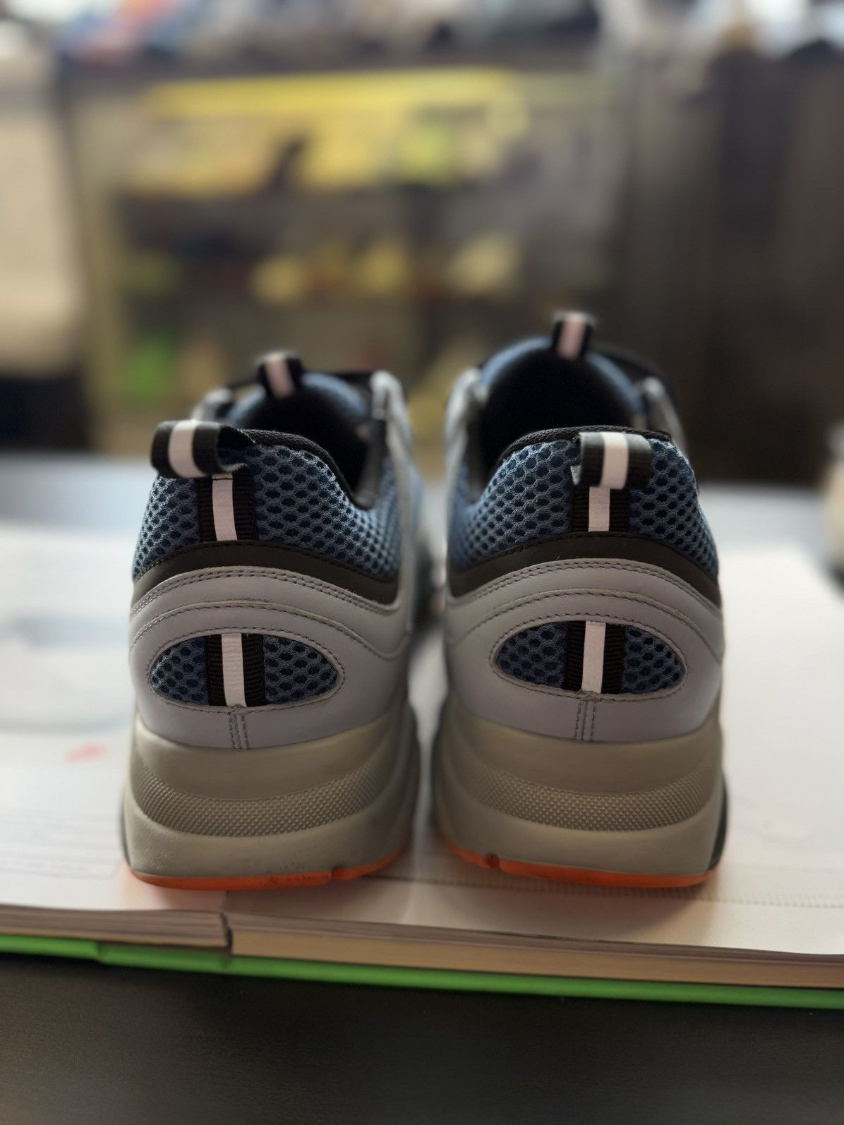 Dior Dior B22 Blue Orange Sneaker Size 44EU/11US Size US 11 / EU 44 - 13 Thumbnail