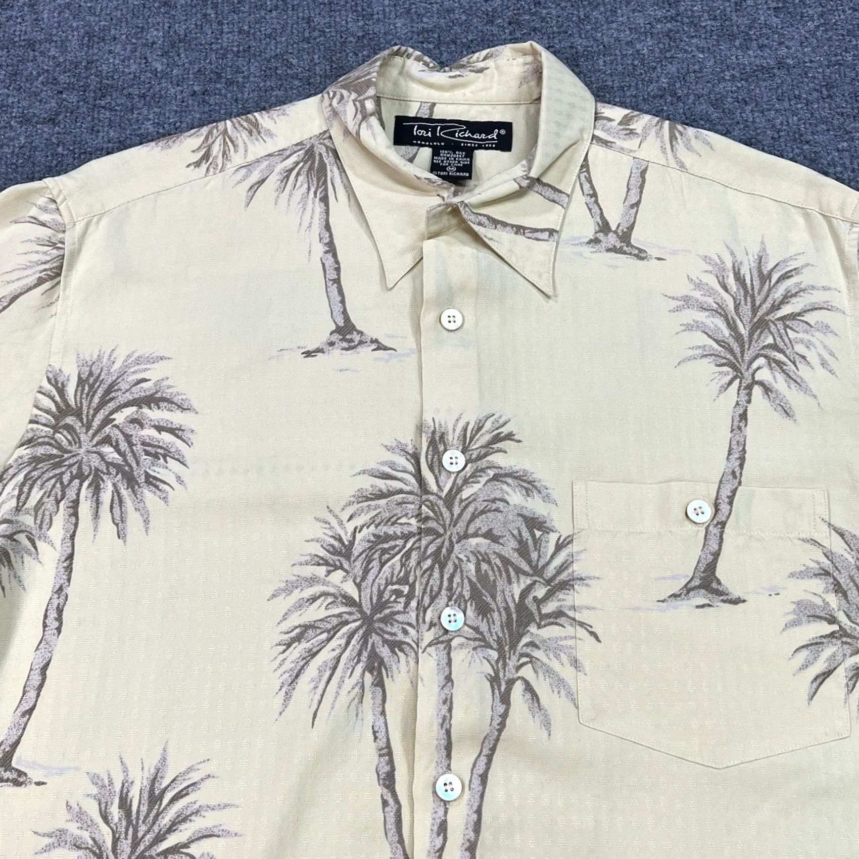Tori Richard Tori Richard Hawaiian Shirt Mens M 100% Silk Palm Trees All Over Print Button-Up Collared Short Sleeve Yellow Present Day Shipping Free Returns Size US M / EU 48-50 / 2 - 2 Thumbnail