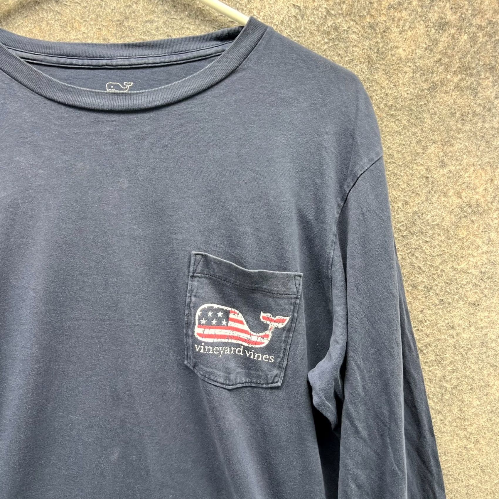 Vineyard Vines Vineyard Vines Shirt Mens Small Blue Long Sleeve Whale USA Flag Logo Crewneck Size US S / EU 44-46 / 1 - 6 Thumbnail