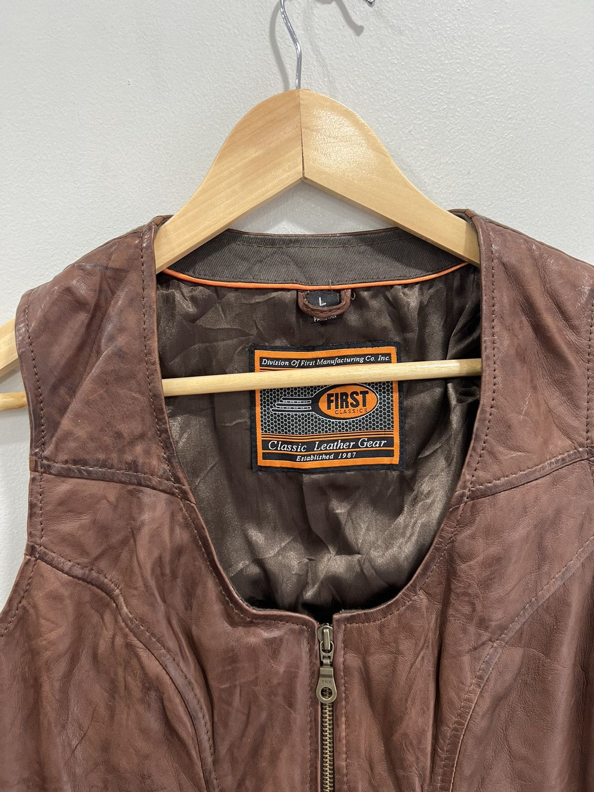 Vintage Vintage Womens Leather Vest cropped fringe tassel jacket Size L / US 10 / IT 46 - 5 Thumbnail