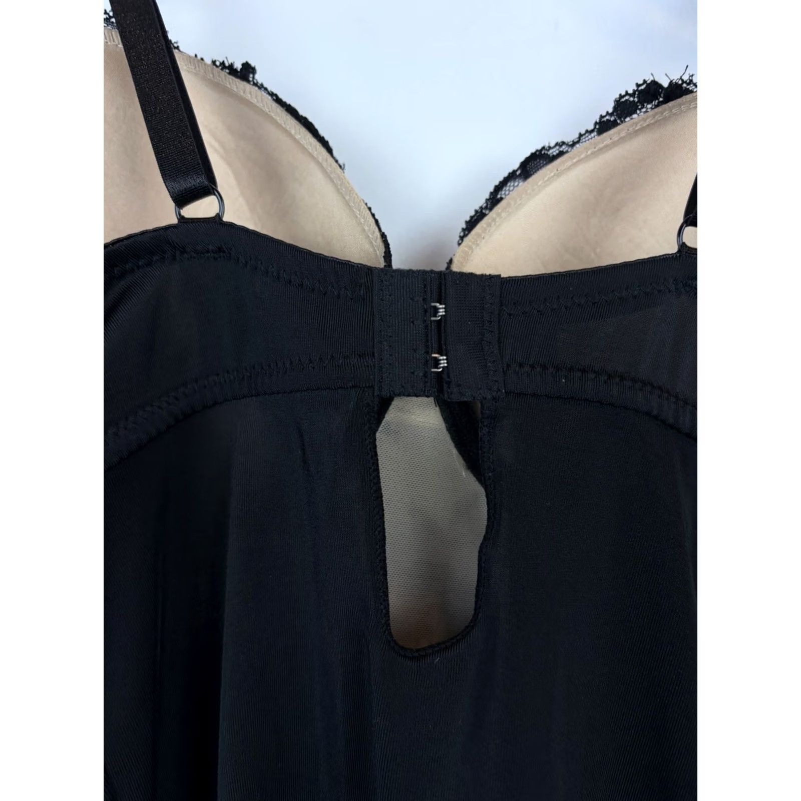Vintage Marilyn Monroe Chemise Womens Medium Black Lace Nightie Sexy Underwired Adjustable Strap Polyester Nightwear Size ONE SIZE - 6 Thumbnail
