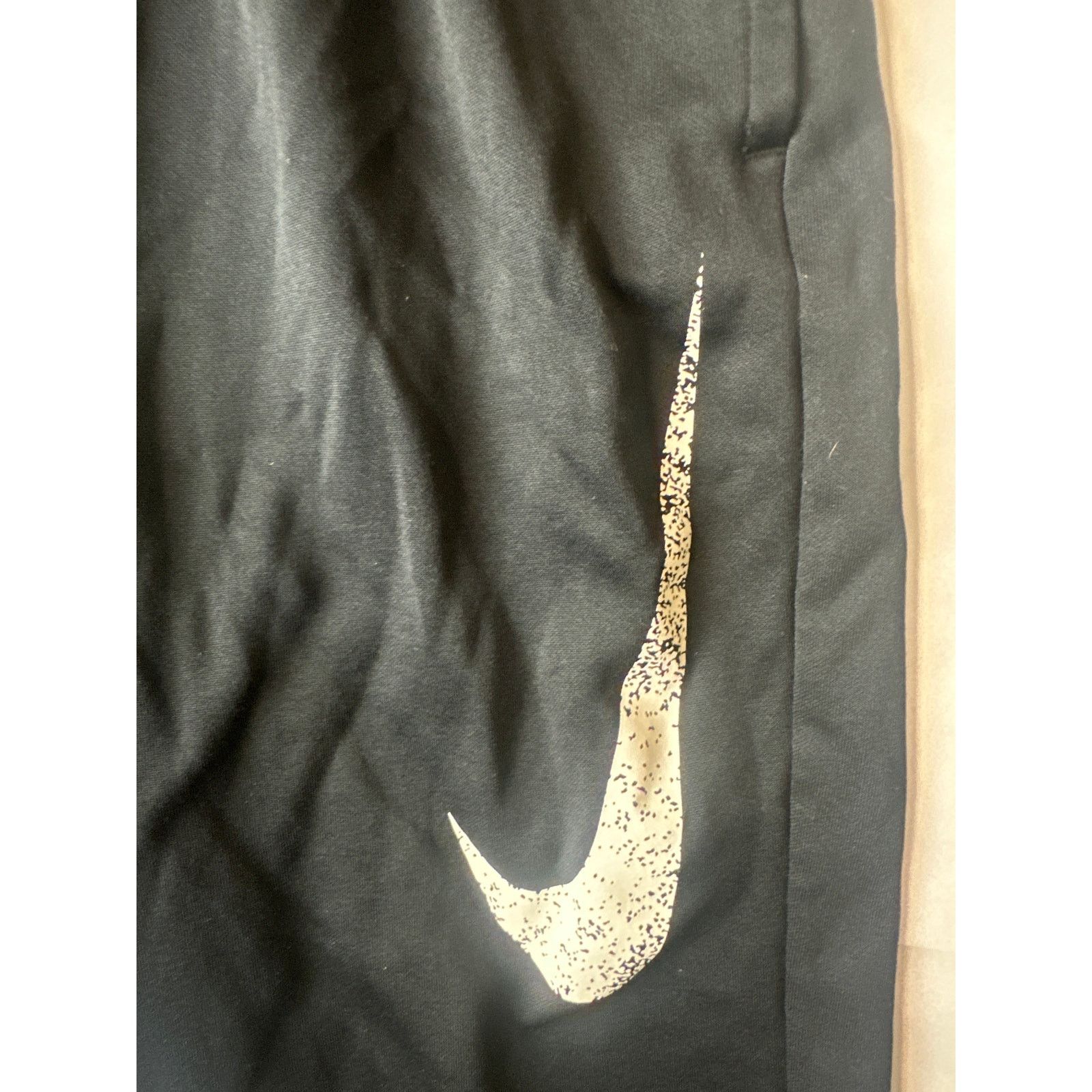 Nike Nike Boys Unisex Black Dri Fit Track Pants Size XLarge Size US 39 - 2 Thumbnail