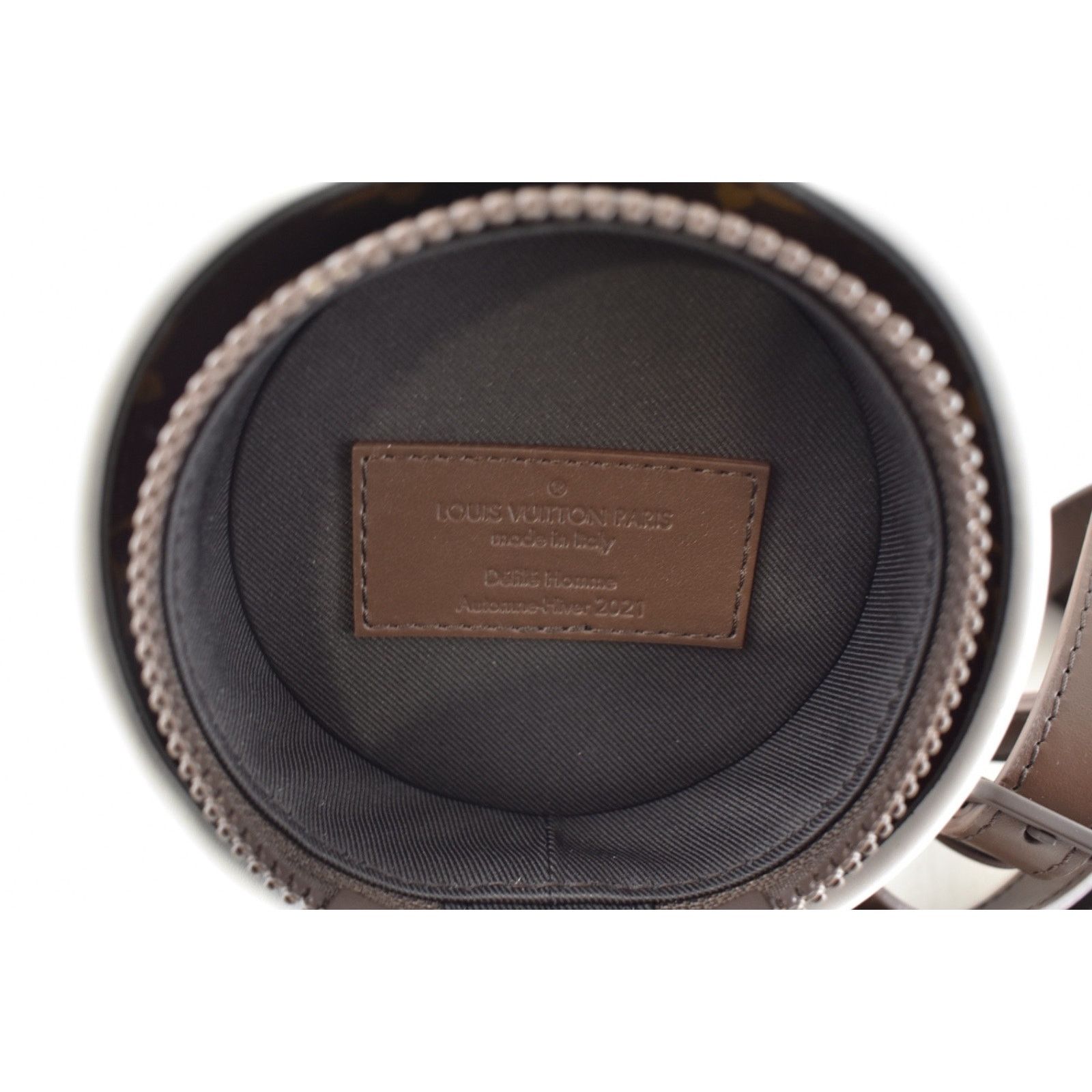 Louis Vuitton Coffee Cup Monogram LV Logo Crossbody Shoulder Bag Size ONE SIZE - 14 Thumbnail