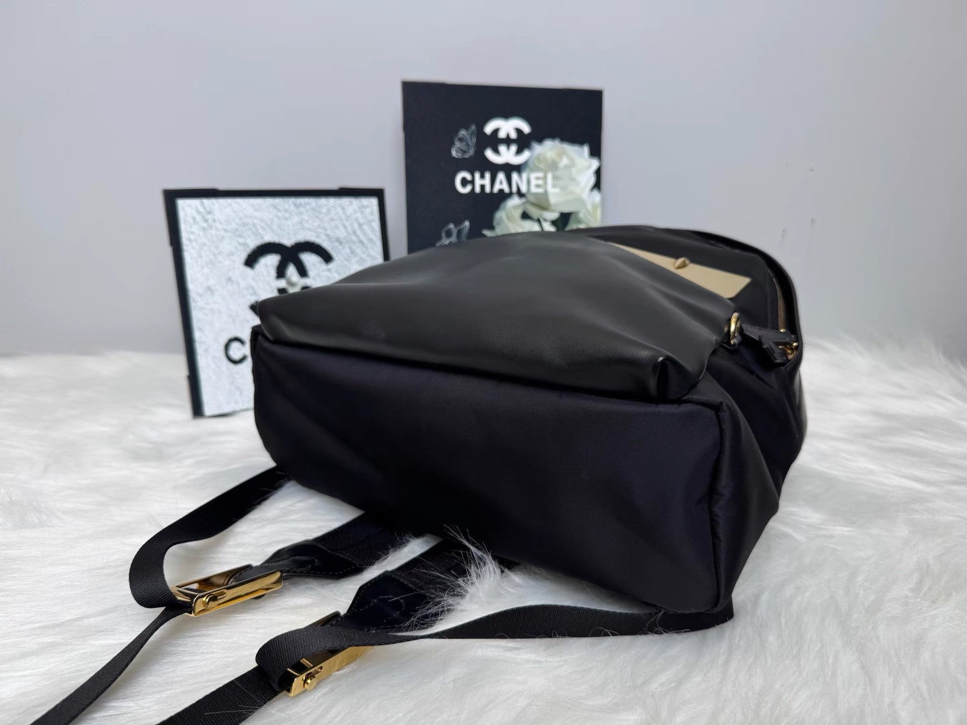 Fendi FENDI Metal Monster Yellow Eyes Backpack K36 Size ONE SIZE - 3 Thumbnail