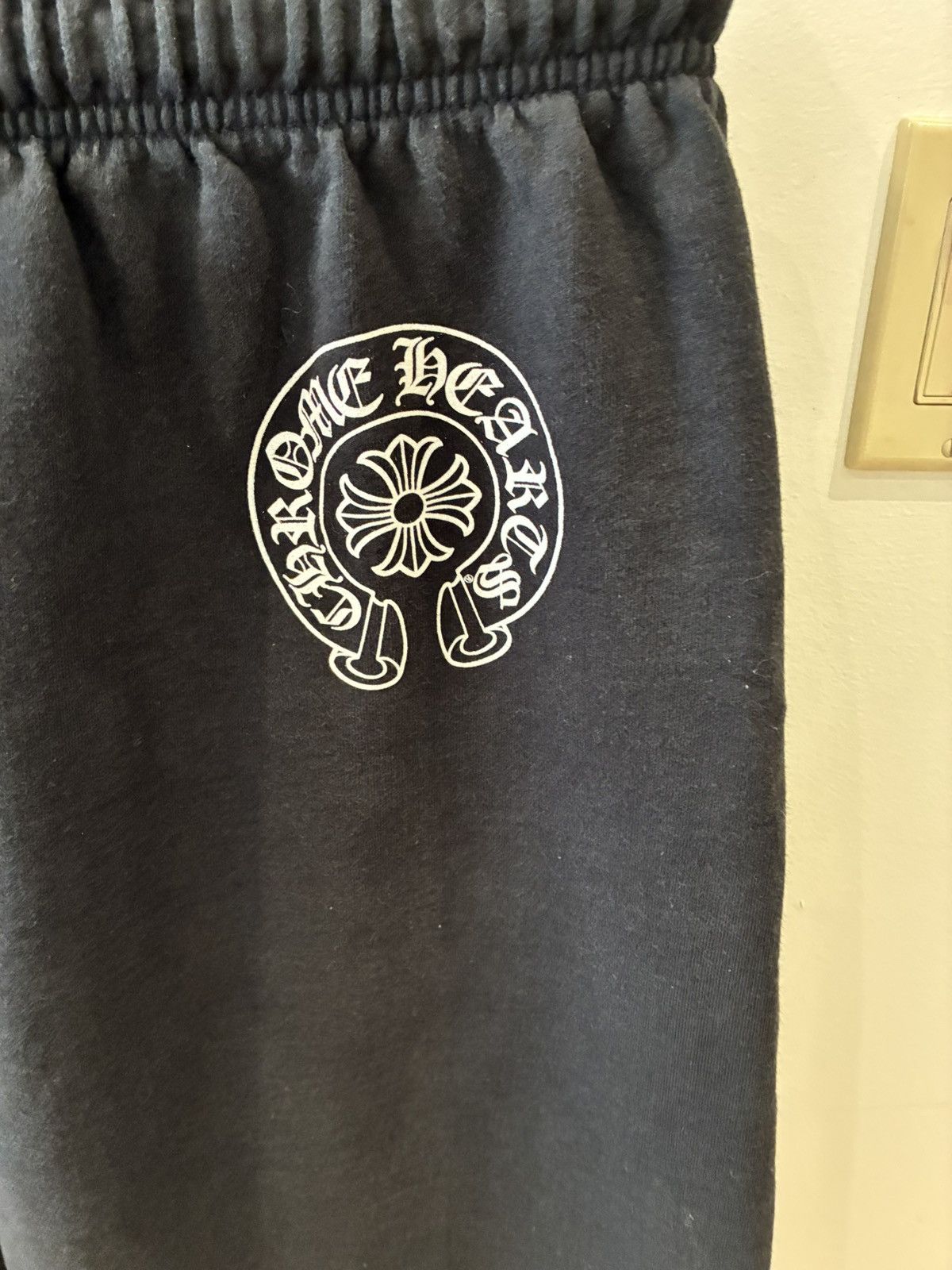 Chrome Hearts Chrome Hearts Horseshoe XXL Sweats Size US 36 / EU 52 - 3 Thumbnail